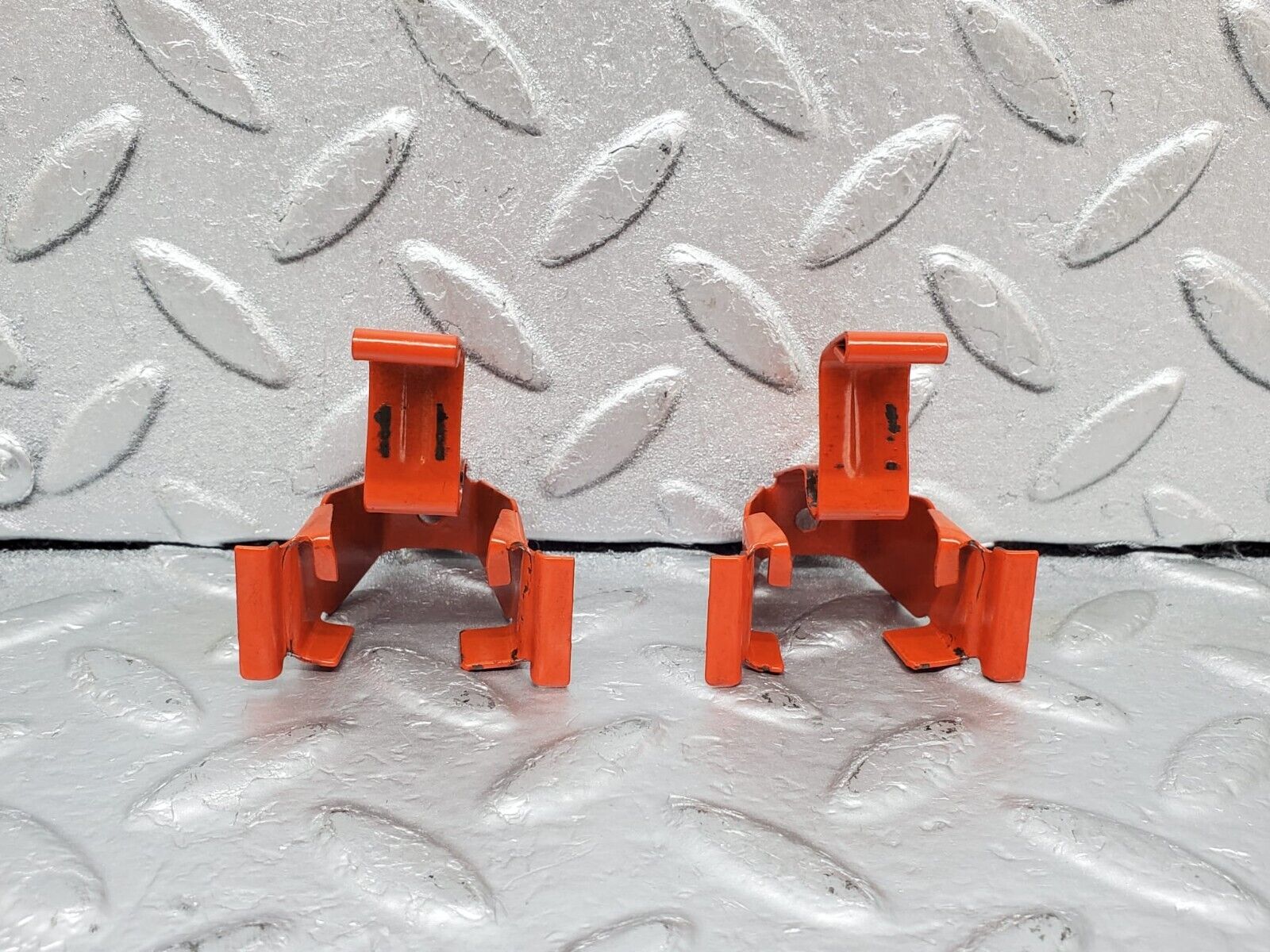 45361 Mercedes-Benz W124 220E Rear Seat Holder