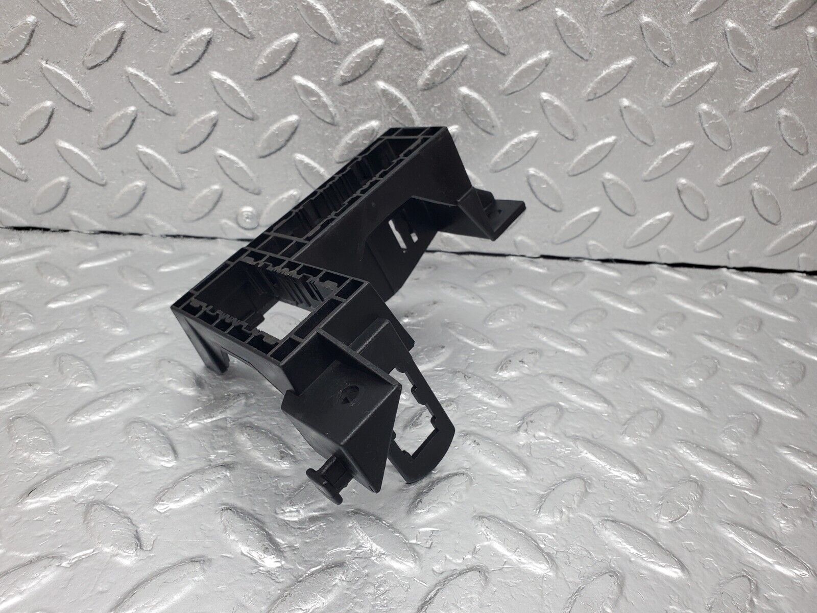 45095 Mercedes-Benz R129 300SL Coupe Switch Relay Bracket 1295454440