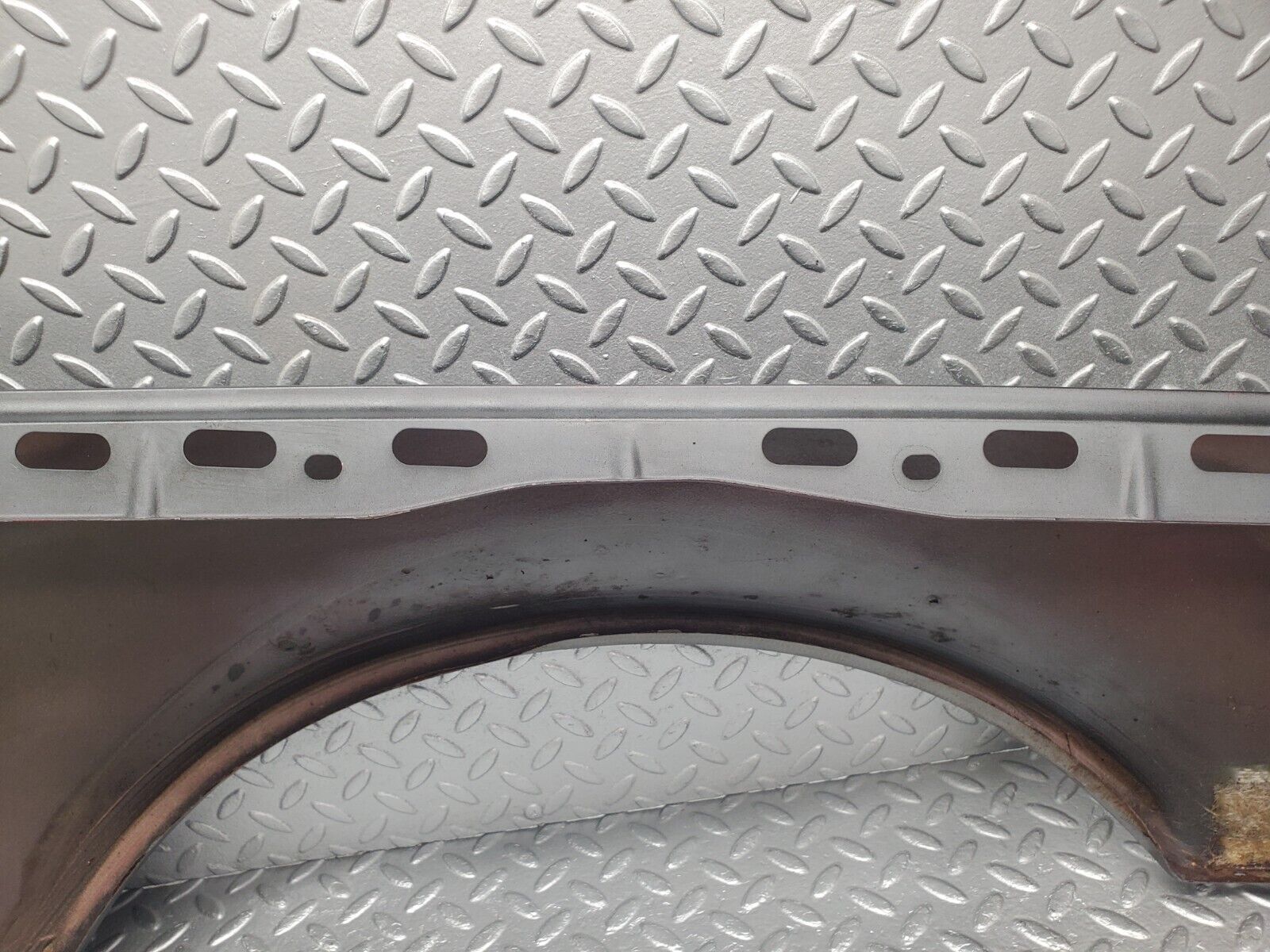 46125 Mercedes-Benz R129 Front Left Wing Fender