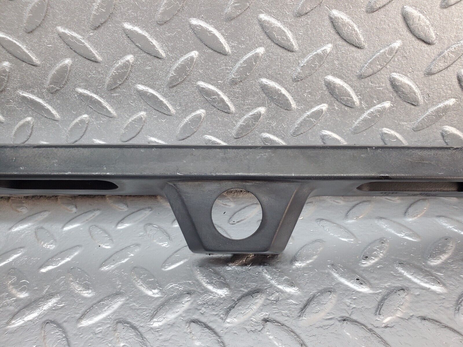 45706 Mercedes-Benz W126 420SE Boot Handle Trim Number Plate Light 1268202909