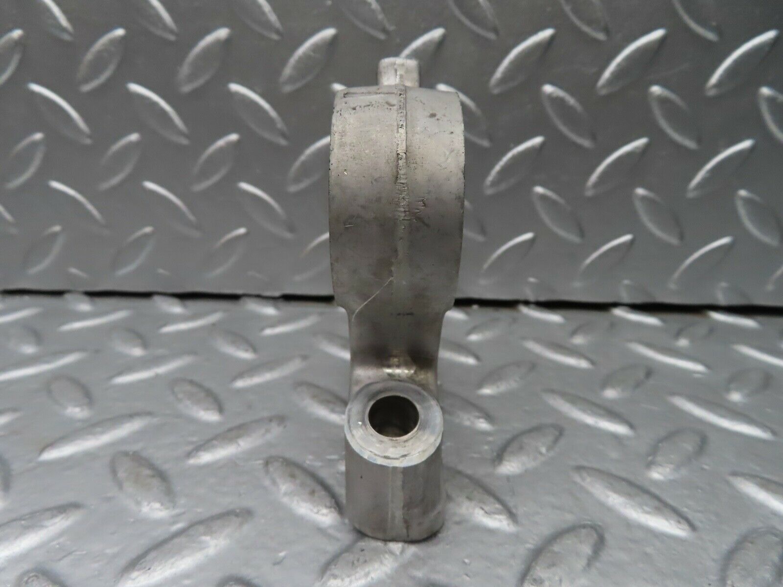 20642 Mercedes-Benz R107 450SL Camshaft Tower Bearing 1160511810