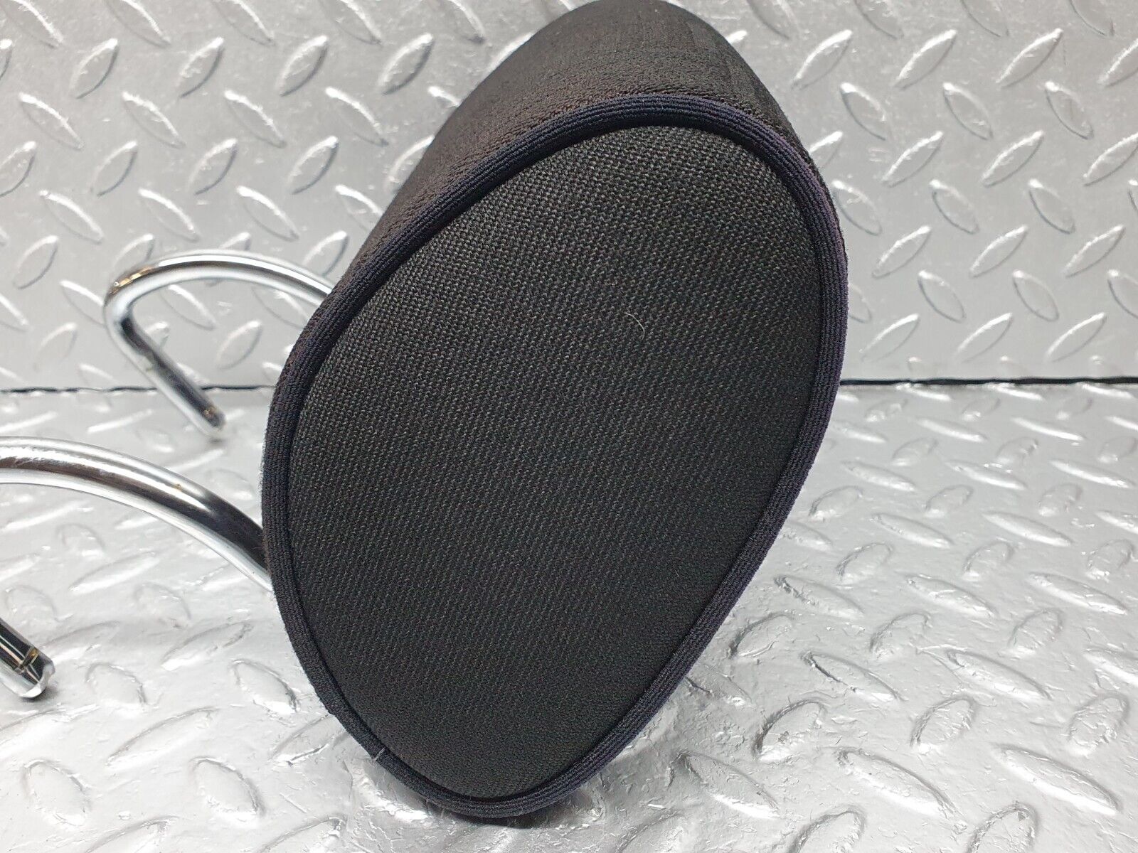 41829 Mercedes-Benz W202 C200 Rear Right Headrest