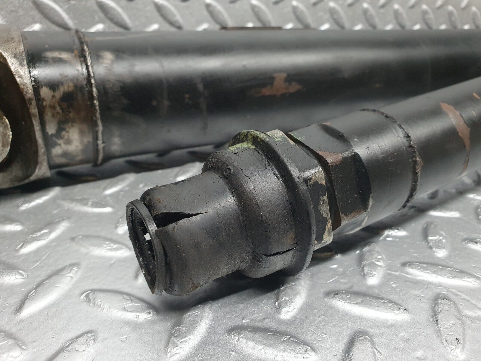 43486 Mercedes-Benz W108 280SE Cardan Shaft Prop Shaft 1084110015