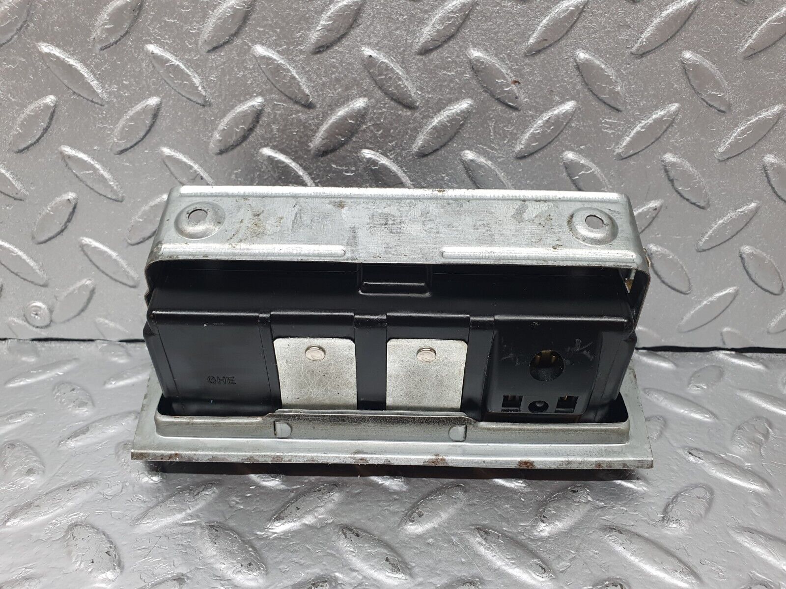 43906 Mercedes-Benz C123 230CE Coupe Centre Console Ashtray Wood Finish