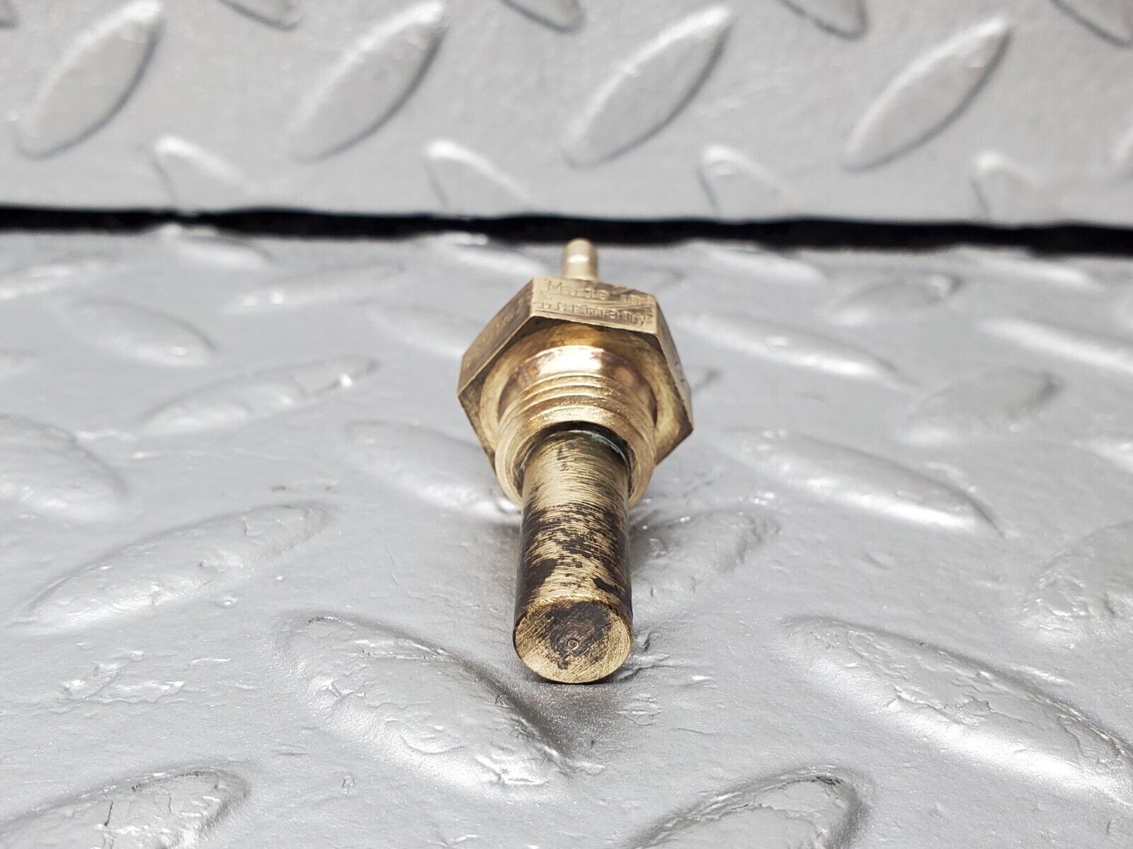 45471 Mercedes-Benz 280E M110.988 Coolant Temperature Sensor VDO