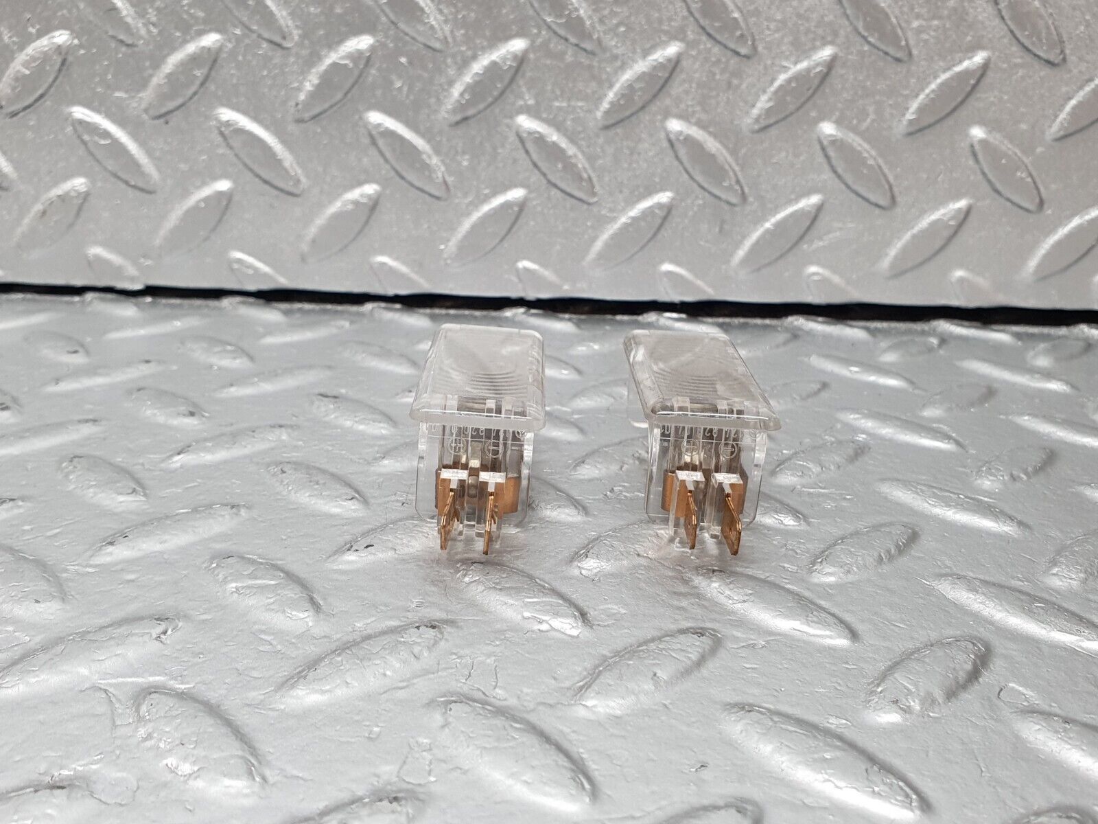 42376 Mercedes-Benz R129 320SL Coupe Under Dash Footwell Light 2x 1248200401