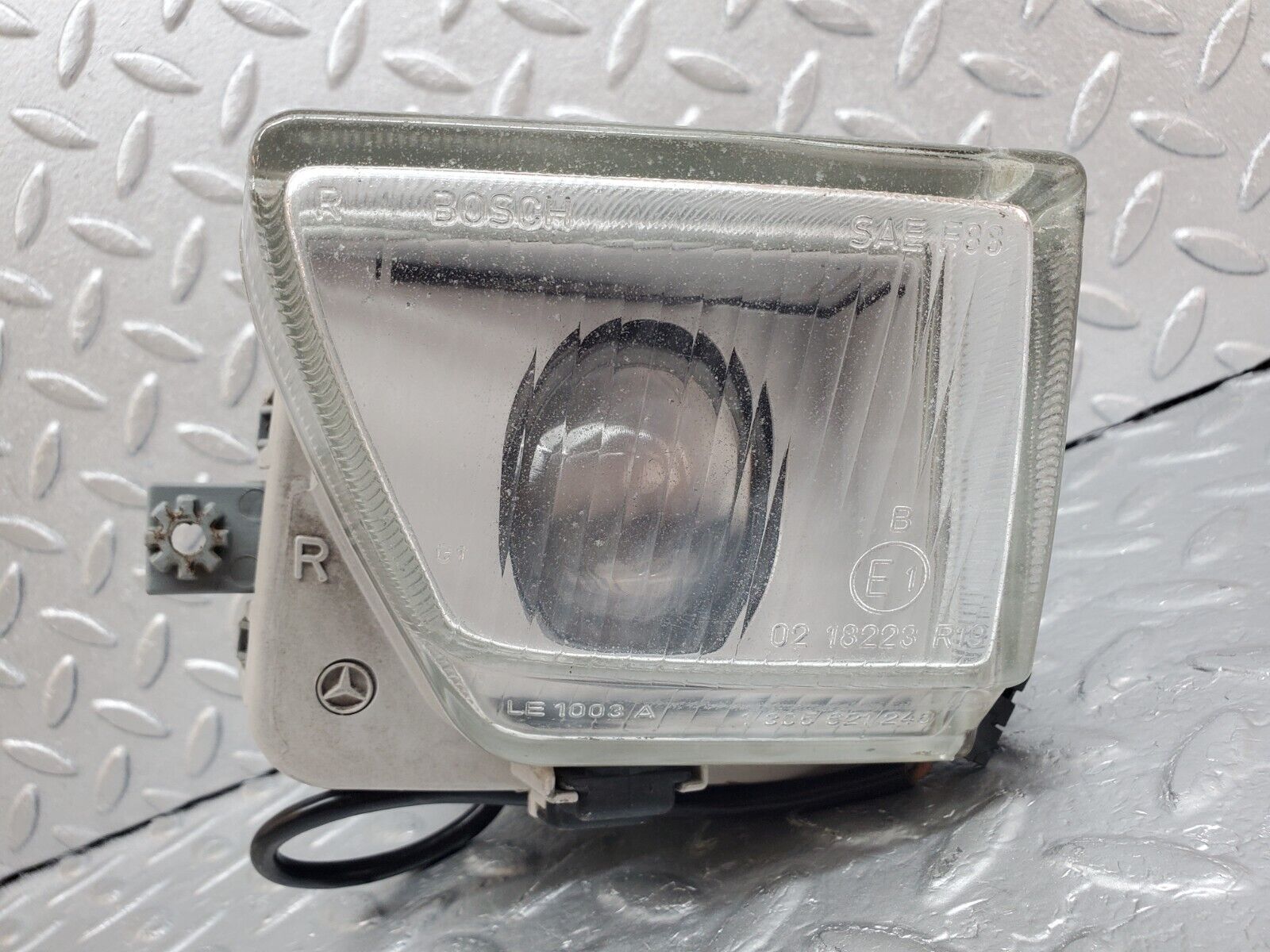 45196 Mercedes-Benz R129 300SL Coupe Front Right Fog Light Bosch 0305120002 1305621246