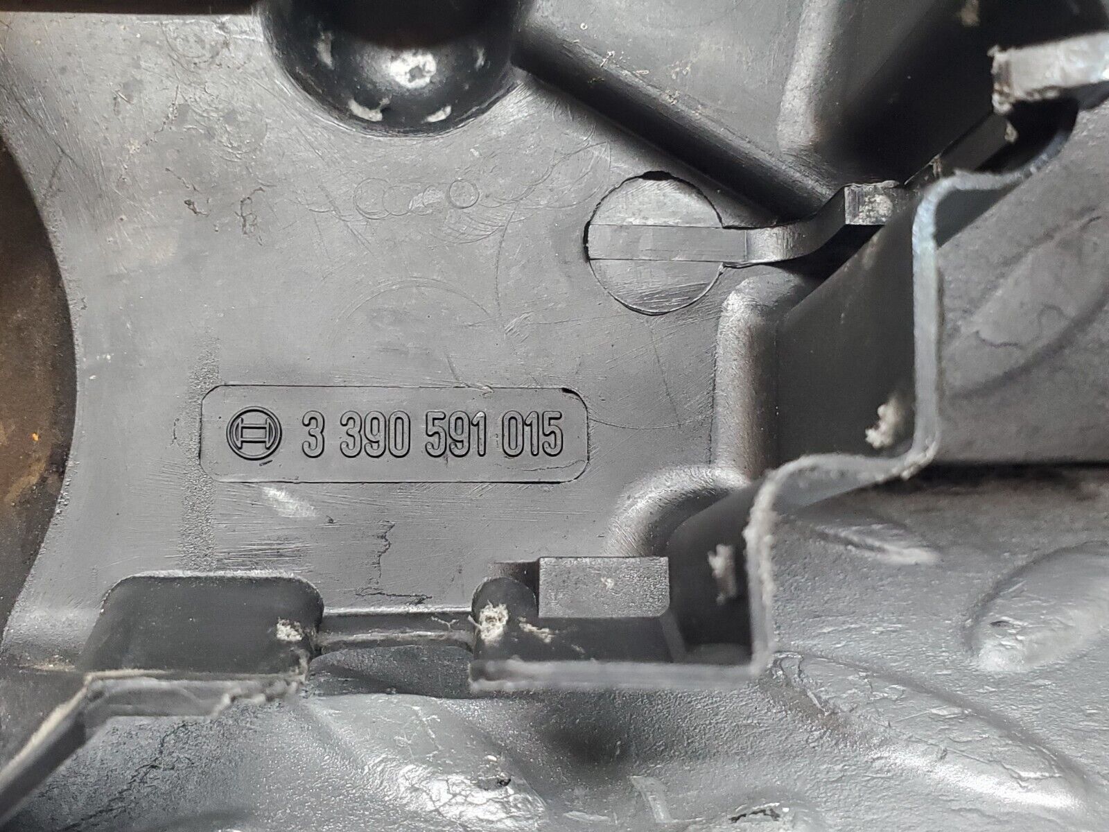 45821 Mercedes-Benz W126 420SE Windscreen Wiper Motor & Cover Bosch 0390341086 3390591015