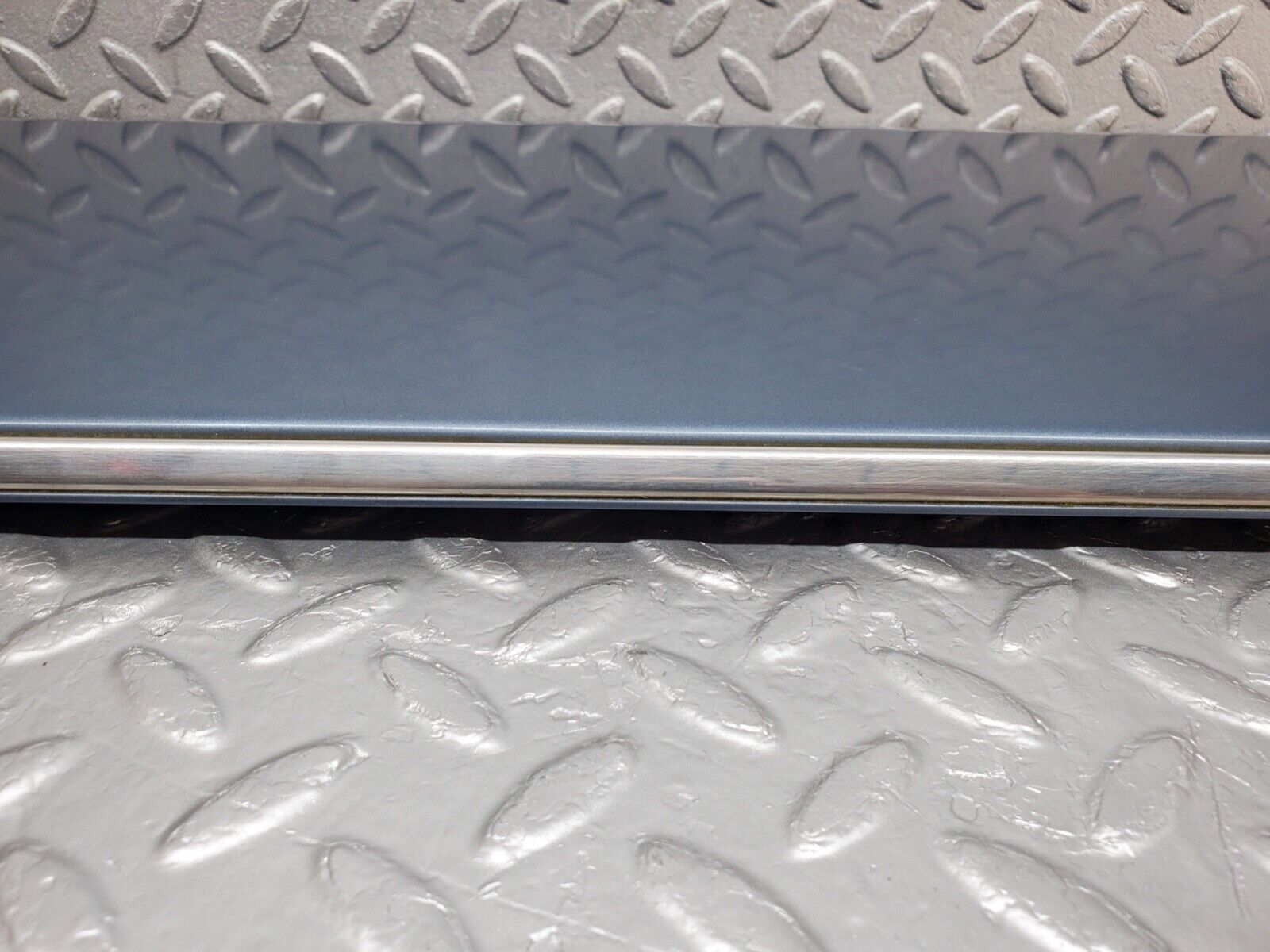 44643 Mercedes-Benz W124 220E Rear Right Door Lower Moulding Trim