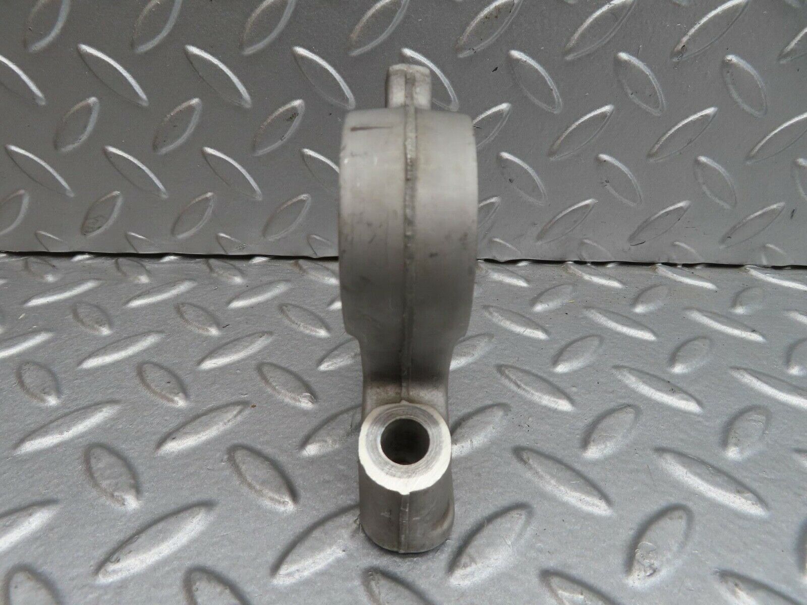 13728 Mercedes-Benz R107 450SL Camshaft Tower Bearing 1160511810