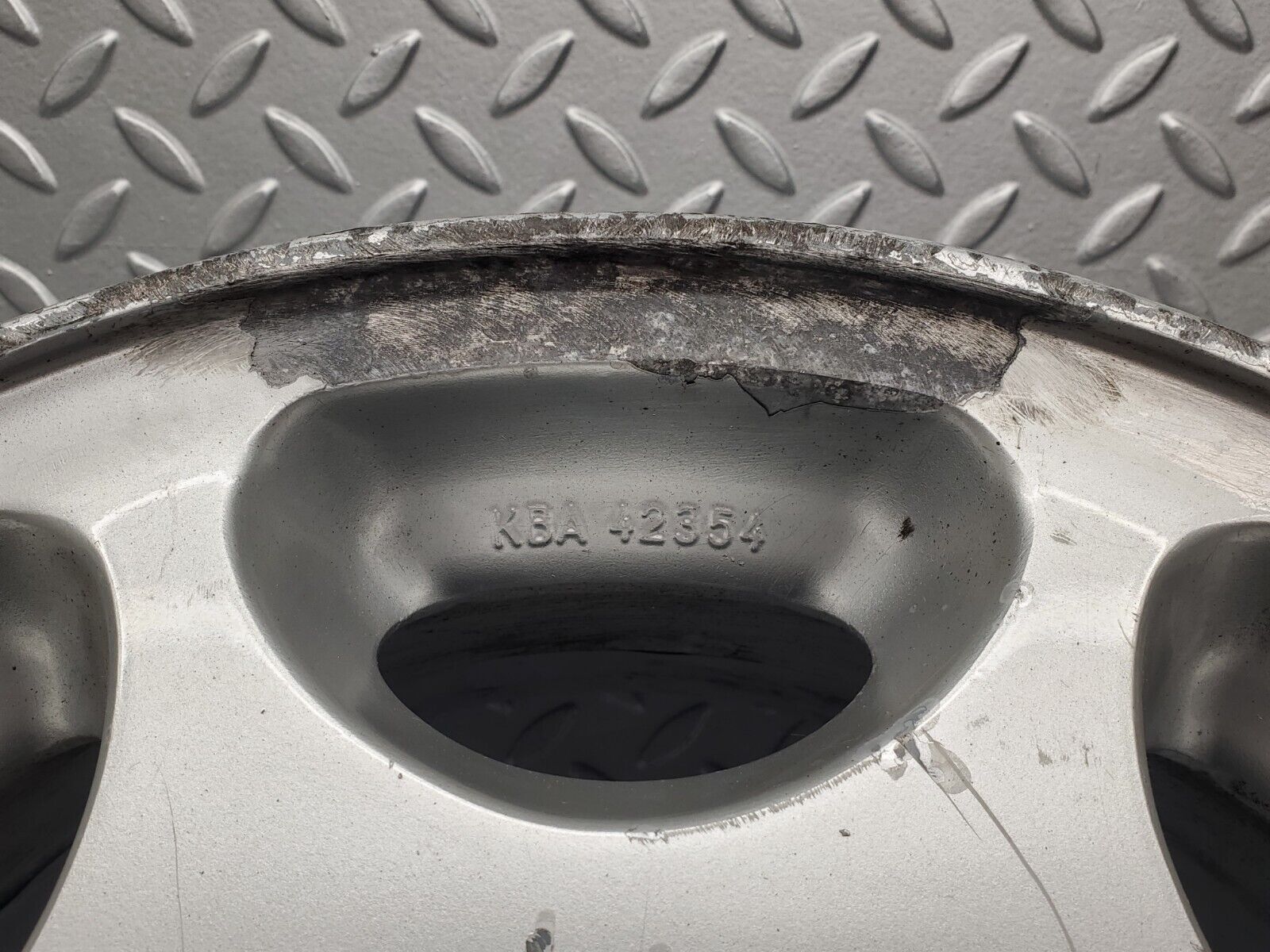 46107 Mercedes-Benz Alloy Wheel 7Jx15H2 ET35 KBA42354