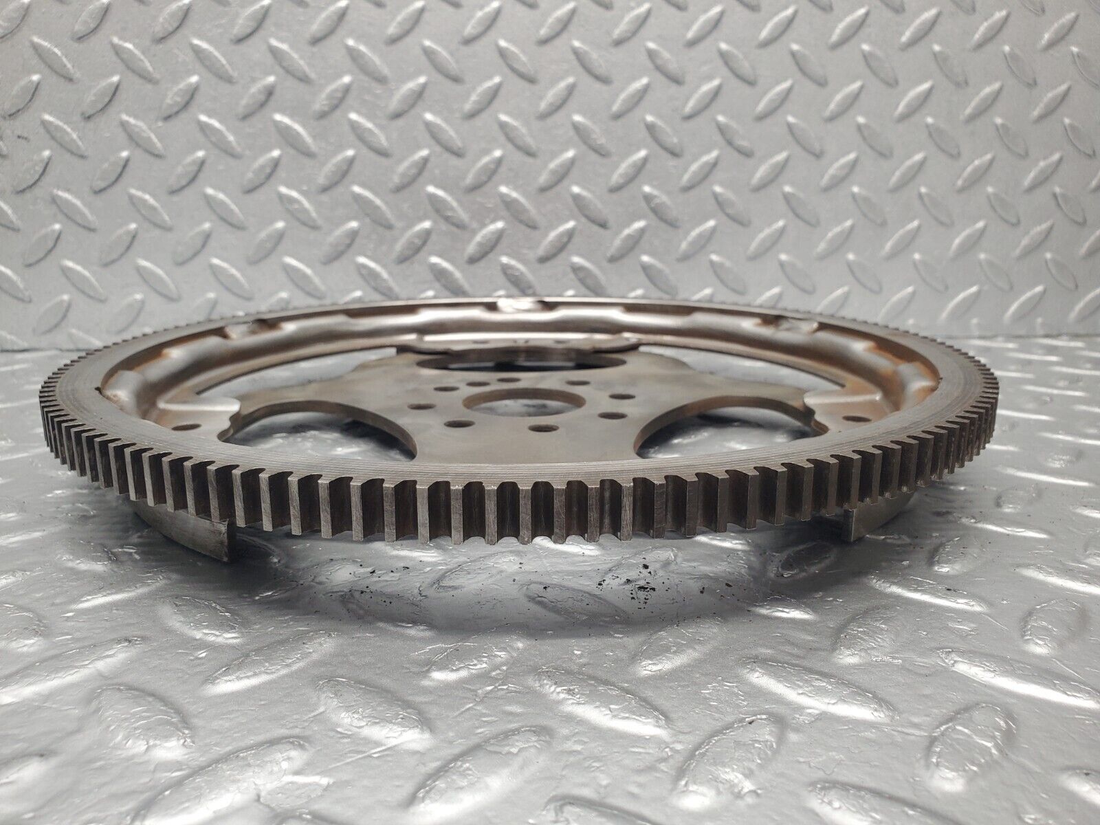 46220 Mercedes-Benz W124 280E Flywheel Starter Ring & Bolts 1040300112