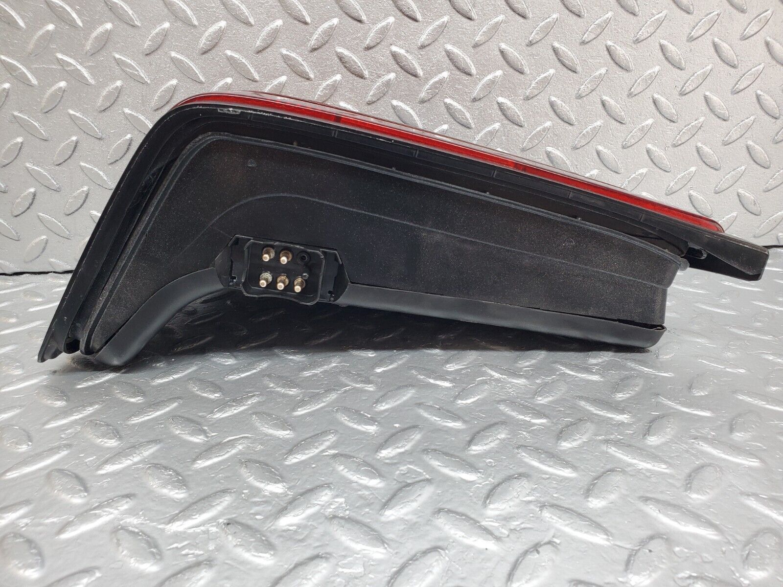 44681 Mercedes-Benz W124 220E Tail Light Left Side 53373R23