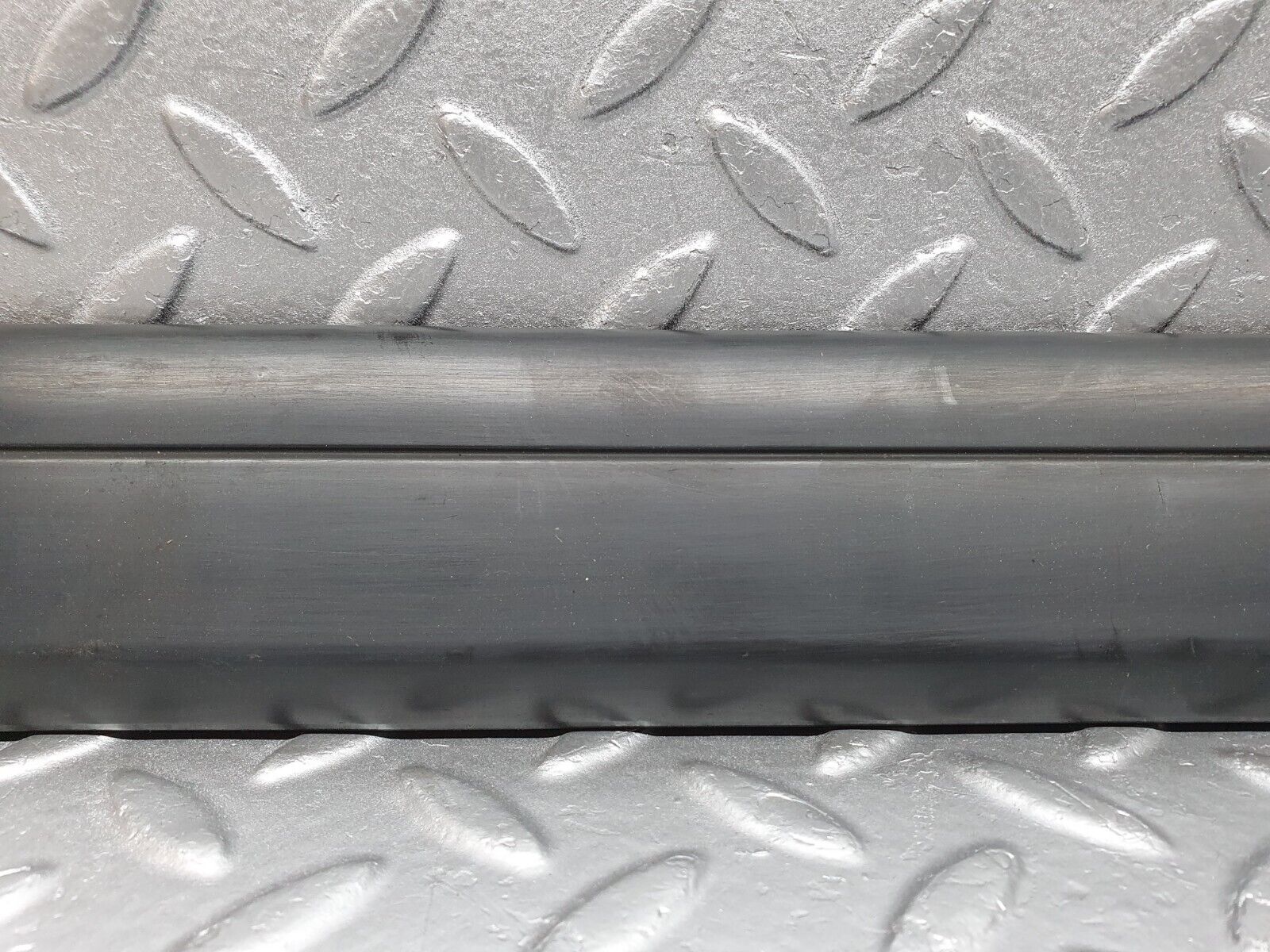 41685 Mercedes-Benz W124 200E Front Left Door Lower Moulding Trim