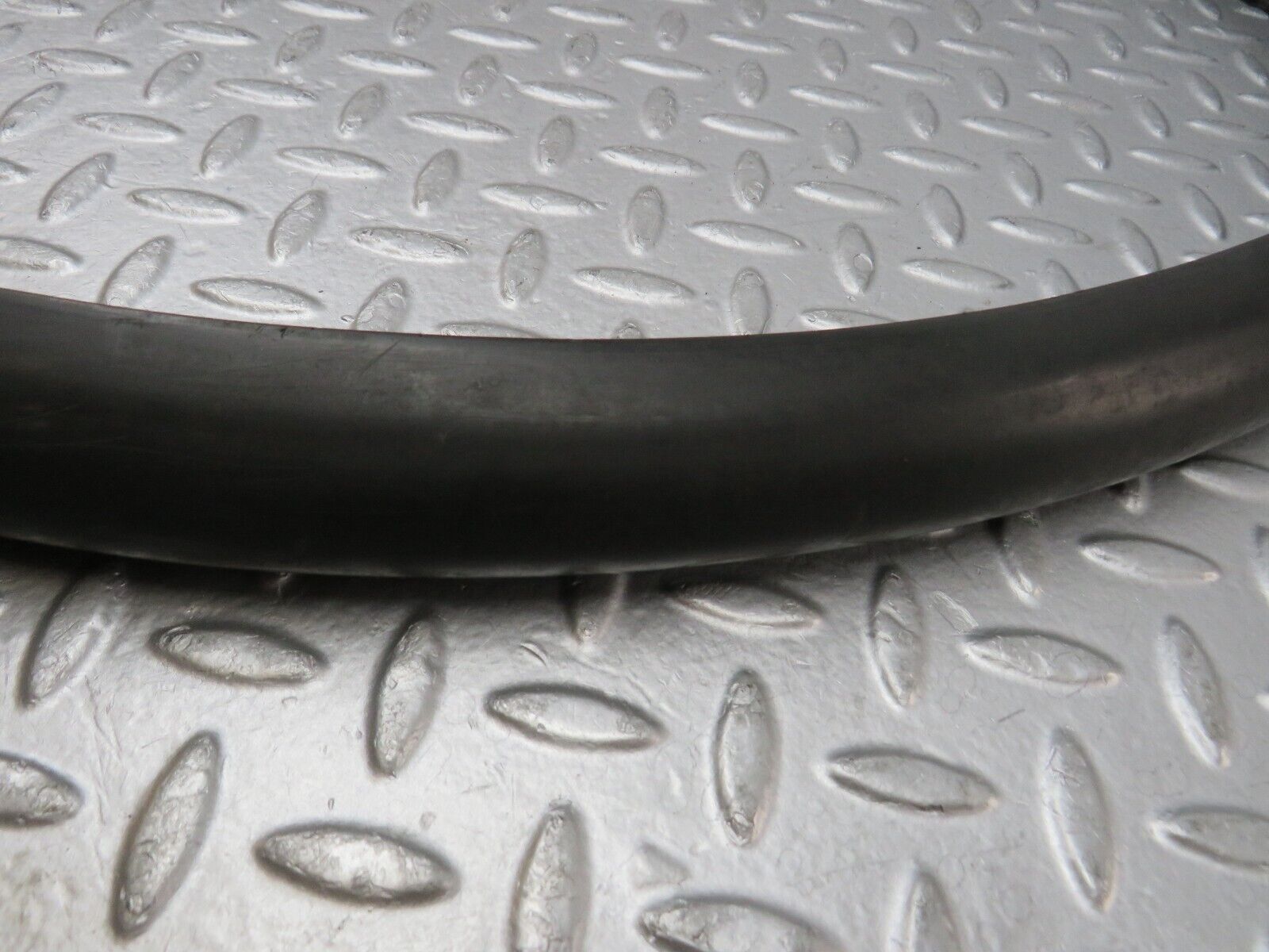 35628 Mercedes-Benz R107 280SL Rear Bumper Rubber