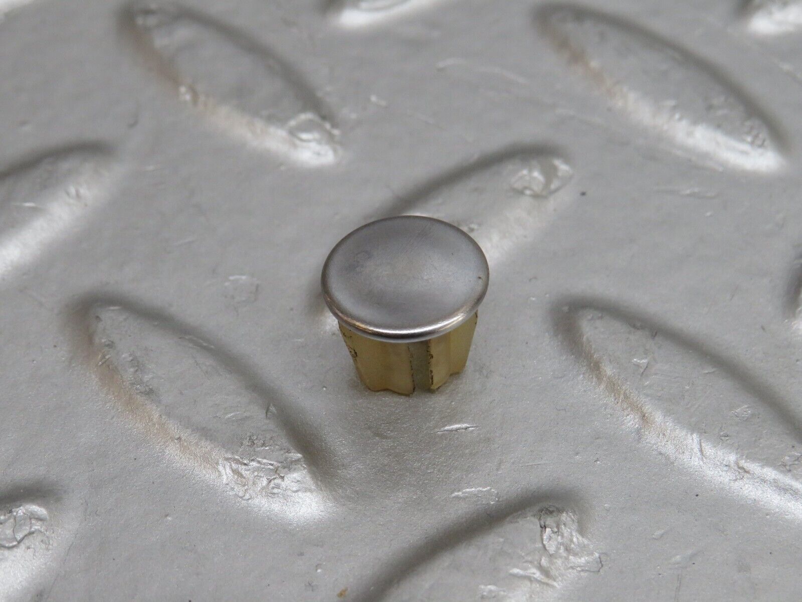 35685 Mercedes-Benz R107 280SL Headlight Washer Nozzle Chrome Plug 2x