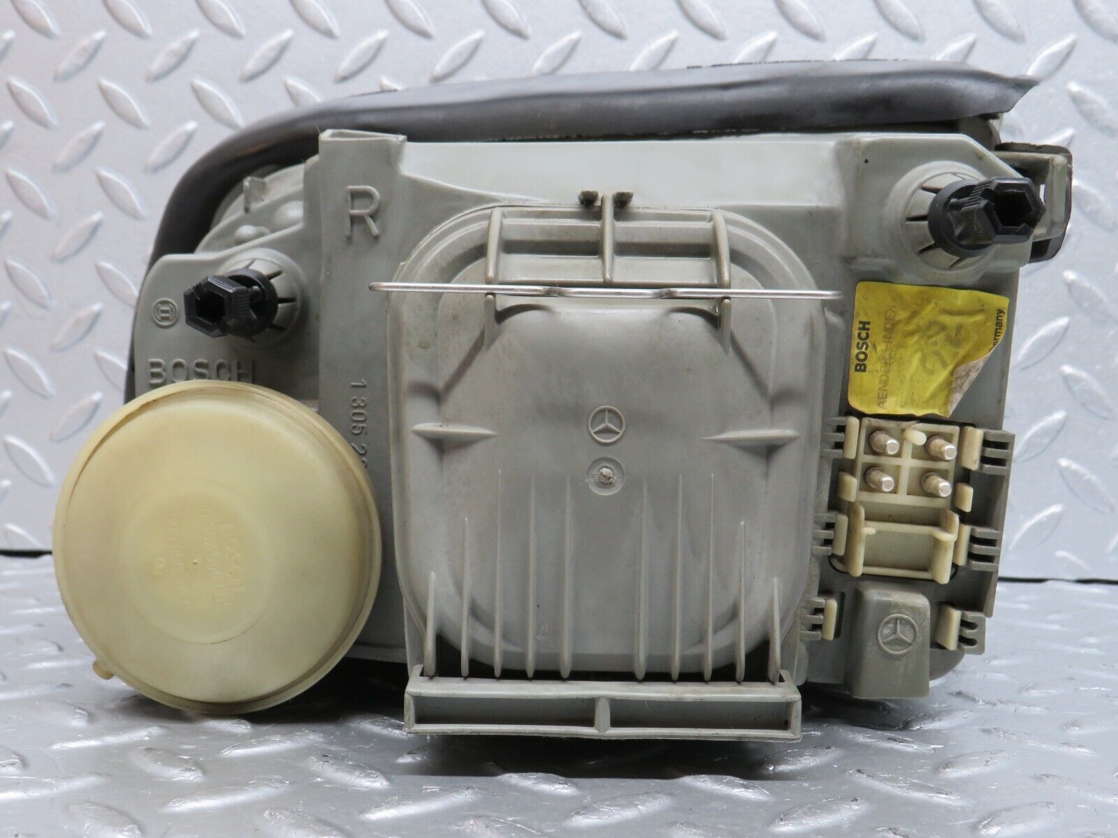 39629 Mercedes-Benz R129 320SL Headlight Bosch Right 0301090702 1298203861