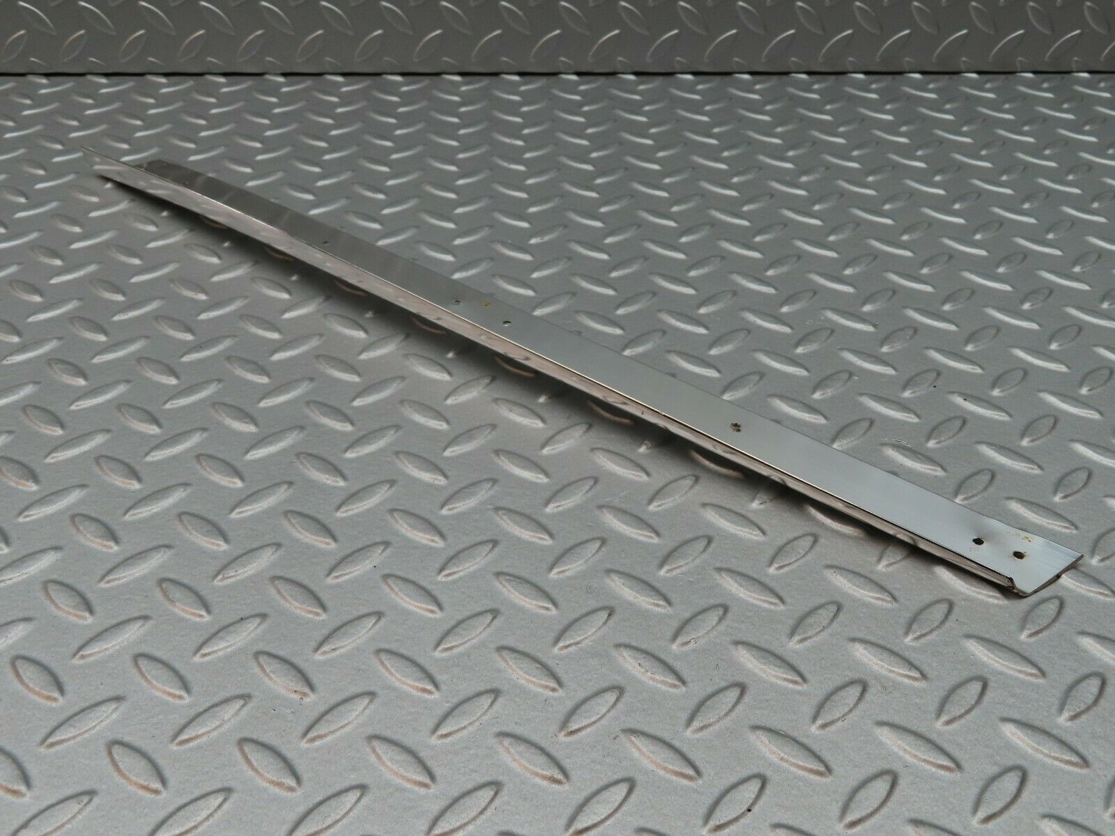 5078 Mercedes-Benz R107 350SL A Pillar Chrome Trim Left