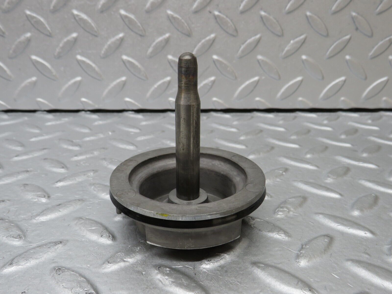 36437 Mercedes-Benz R107 450SL Automatic Gearbox Piston 2x 1152774938 1152775538