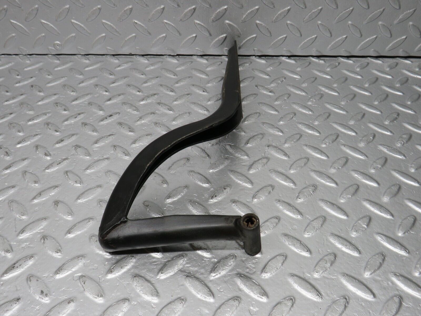 39912 Mercedes-Benz R107 350SL Soft Top Lid Hinge Left