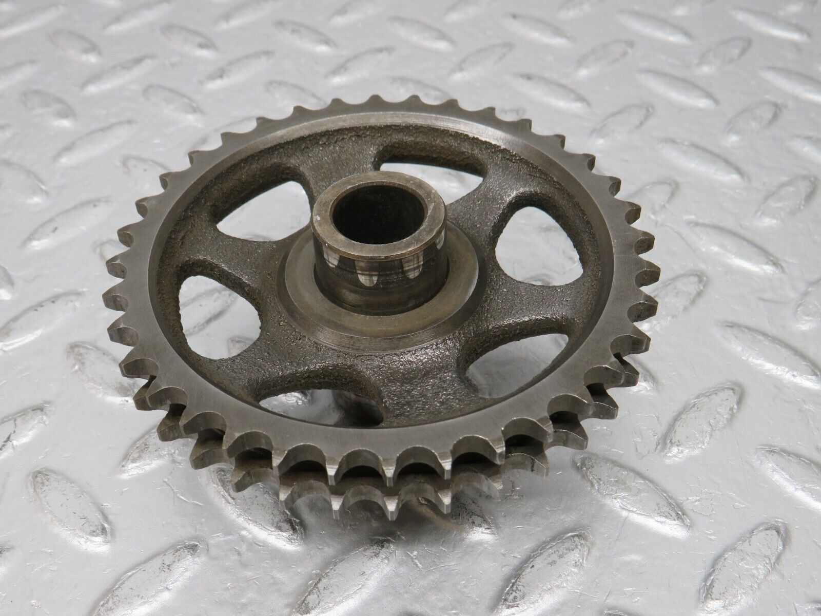 32765 Mercedes-Benz C107 R107 350 V8 Timing Gear Sprocket 1160770312