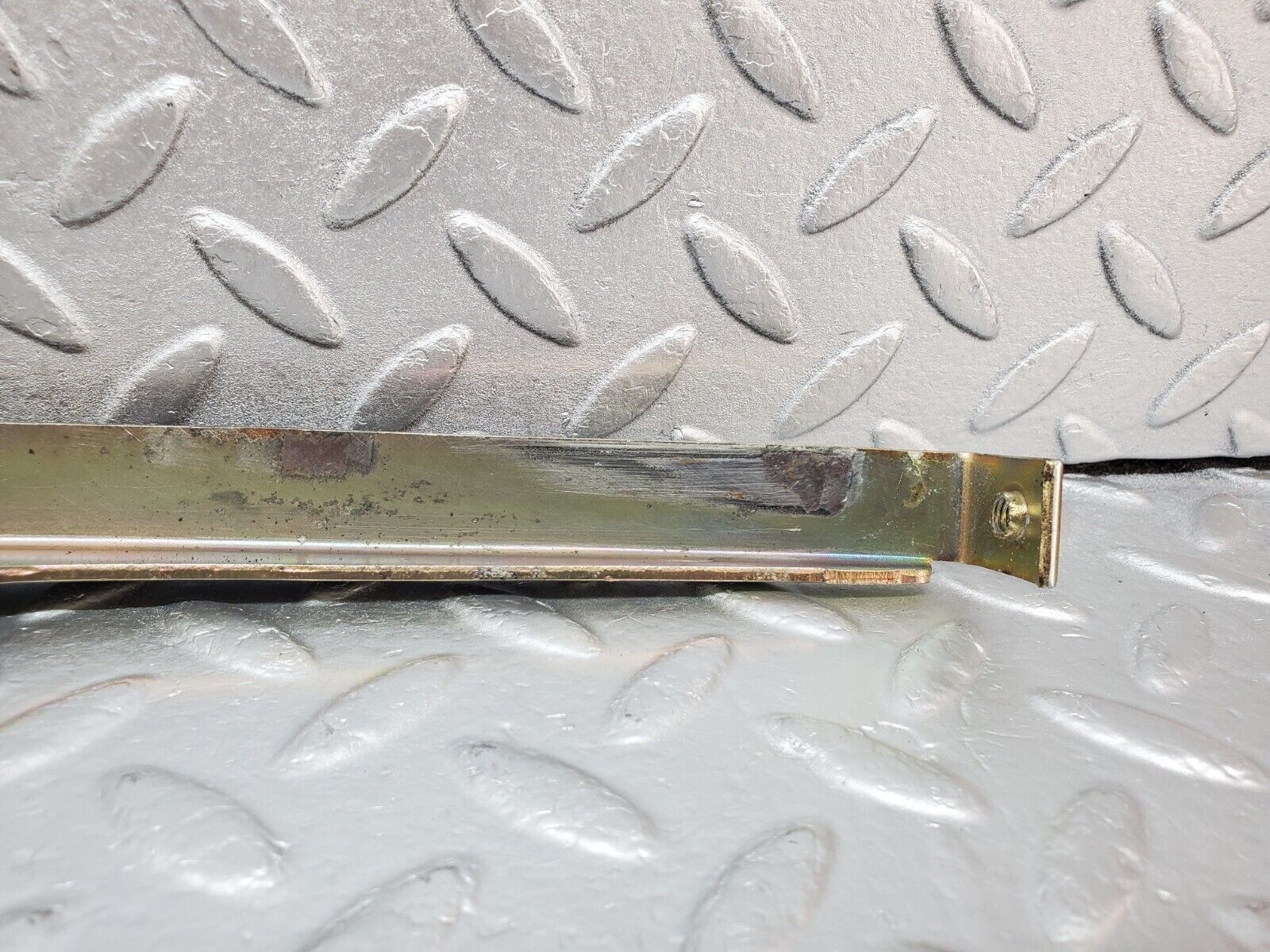 45243 Mercedes-Benz R129 300SL Coupe Right Door Rear Window Channel