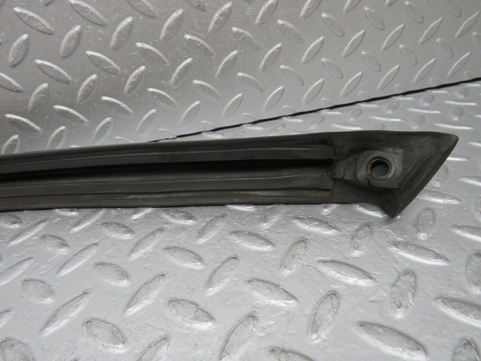 35628 Mercedes-Benz R107 280SL Rear Bumper Rubber