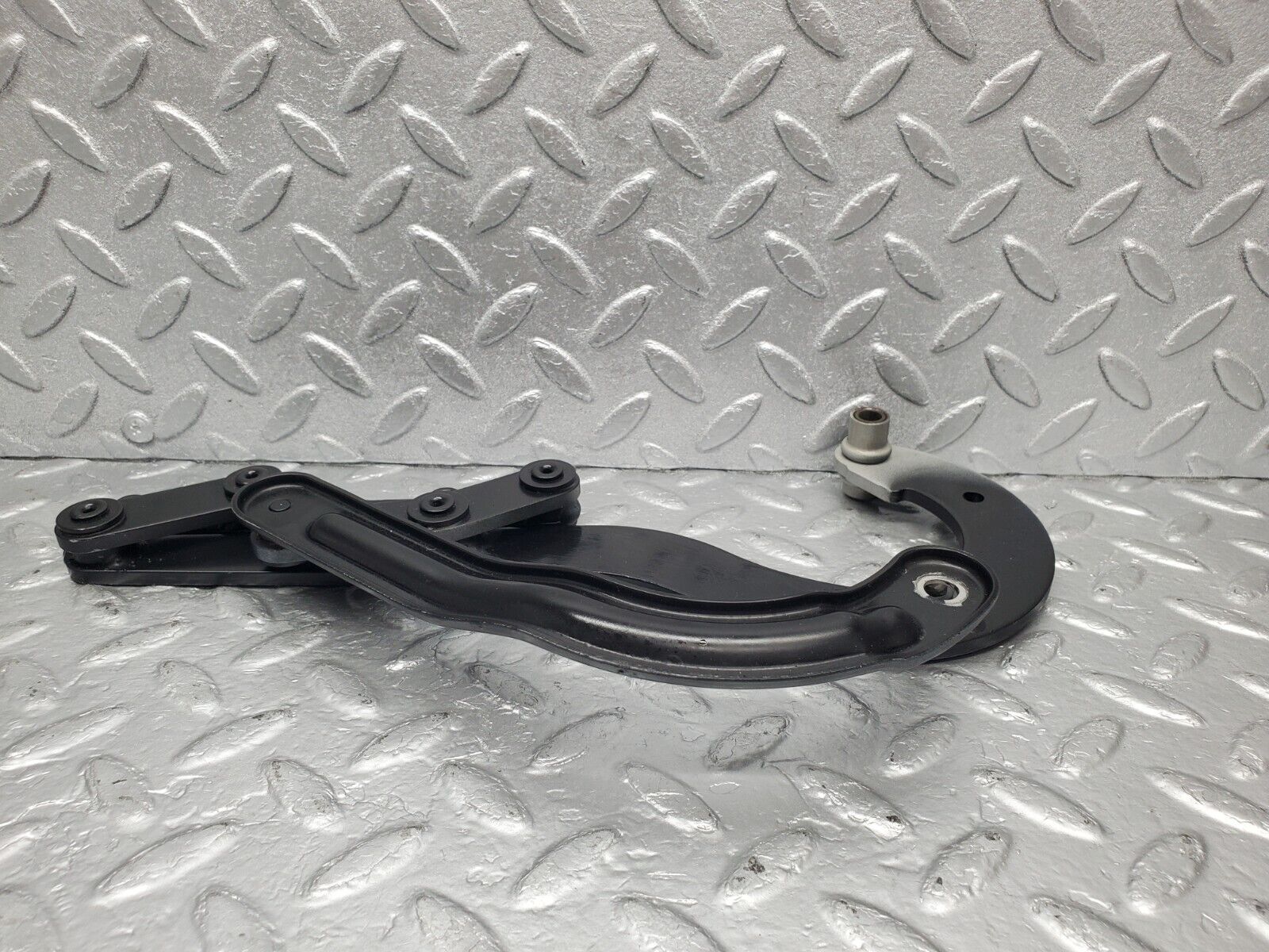 47018 Mercedes-Benz R129 320SL Coupe Trunk Boot Lid Hinge Left Side