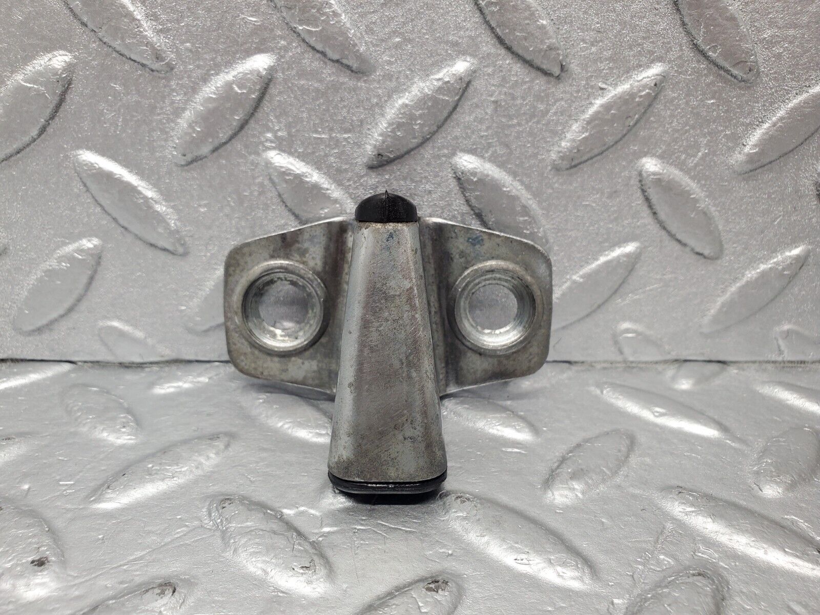 47006 Mercedes-Benz R129 320SL Coupe Door Lock Latch