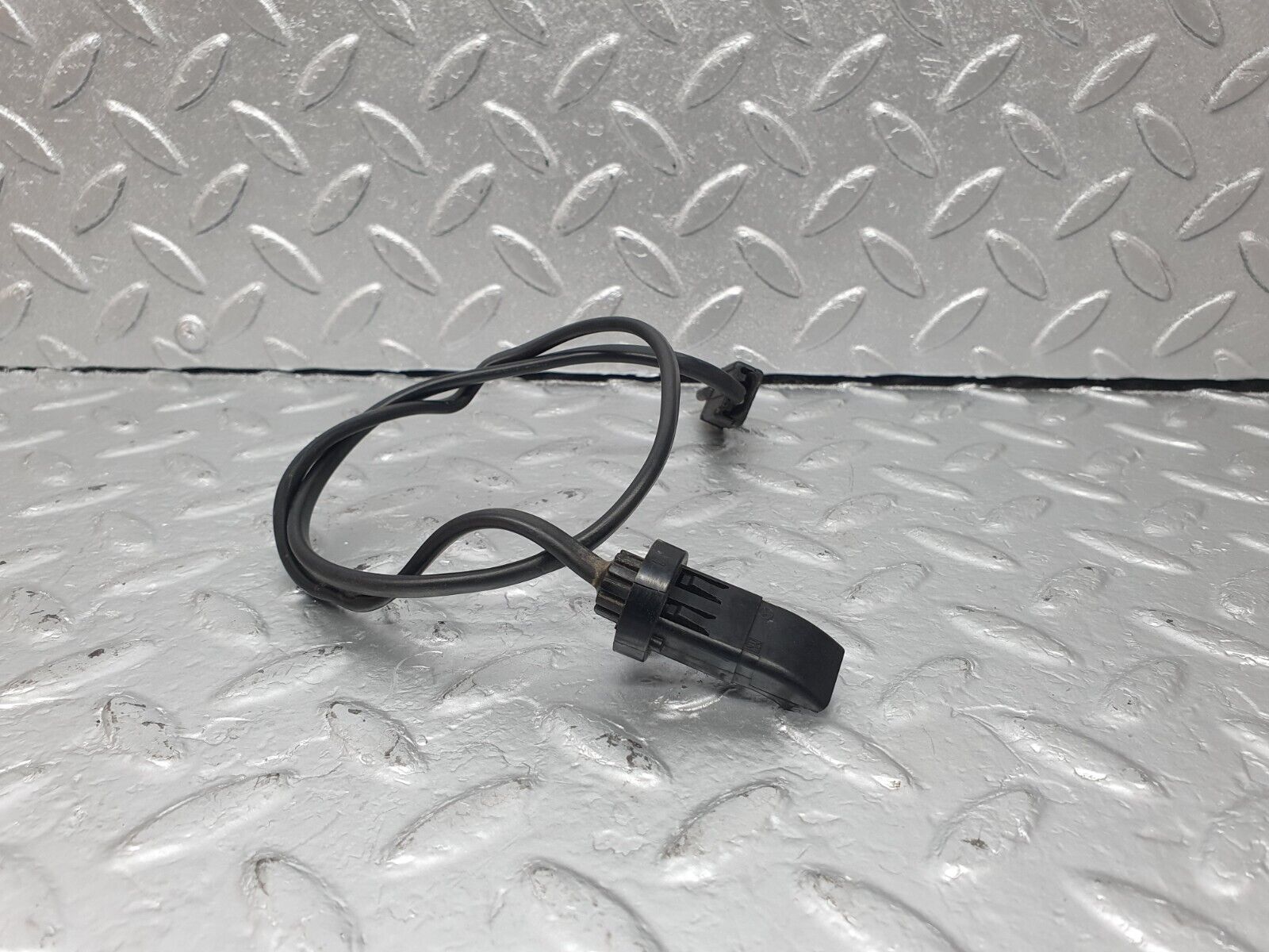 42604 Mercedes-Benz R129 320SL Coupe Temperature Sensor VDO 0125450528