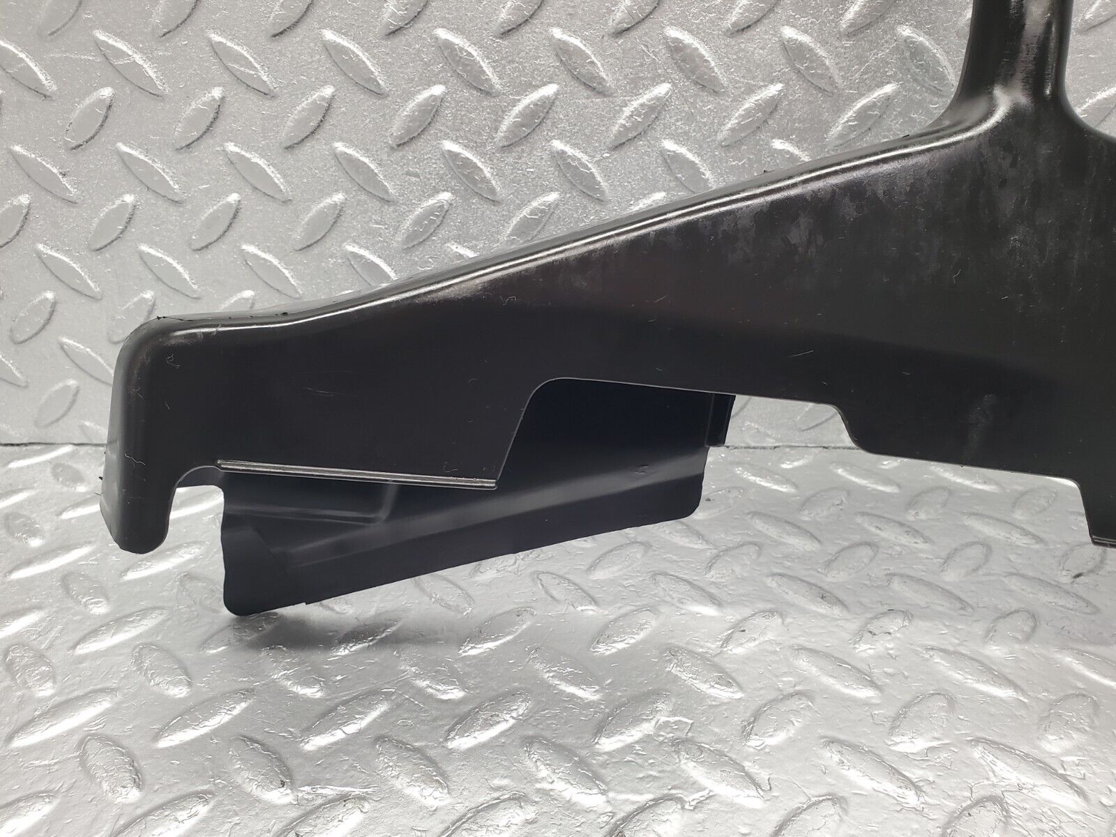 46883 Mercedes-Benz R129 320SL Coupe Windscreen Drain Channel Right Side 1296280273