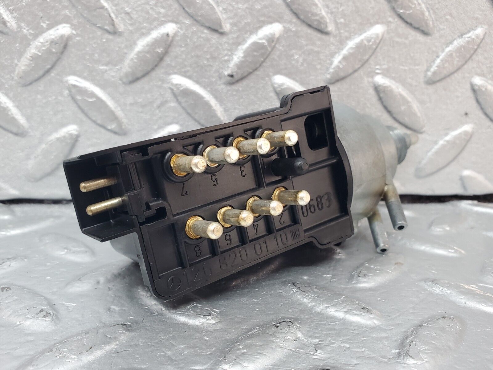 45582 Mercedes-Benz W126 420SE Heater Control Switch 1268200110