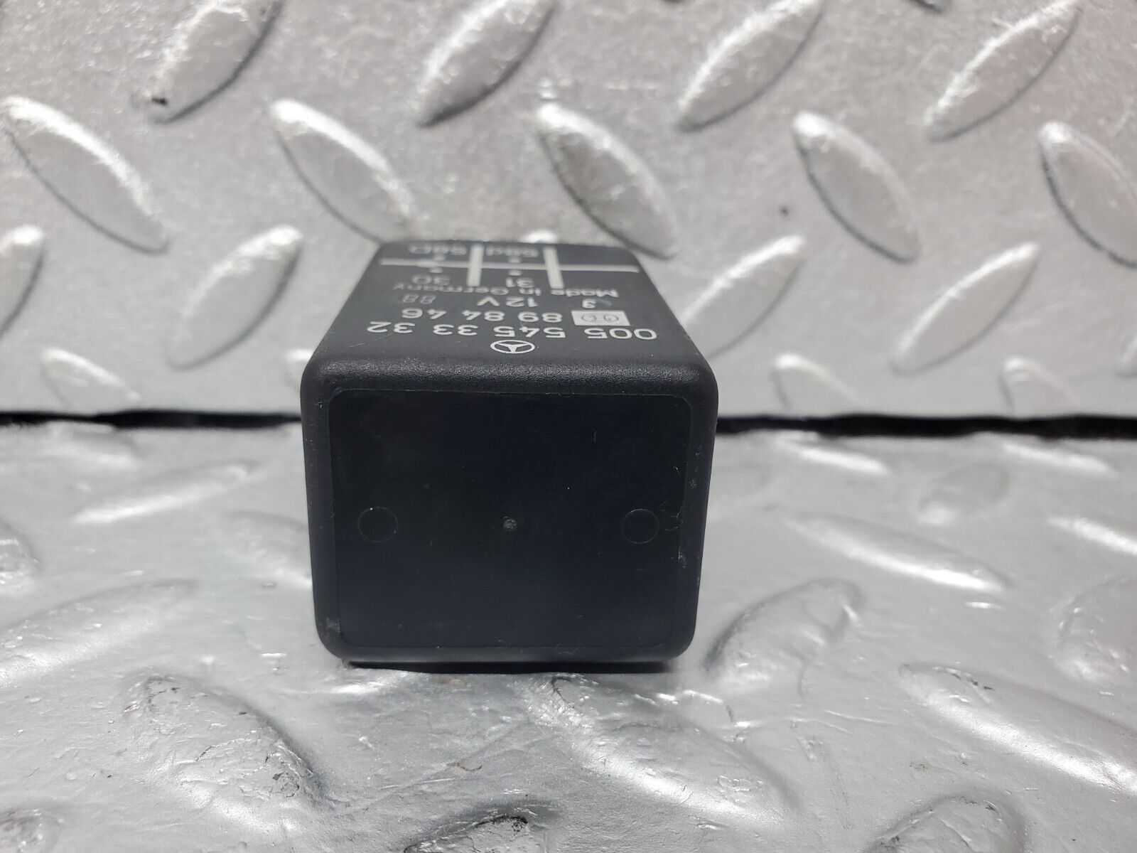 45586 Mercedes-Benz W126 420SE Light Control Relay 0055453332