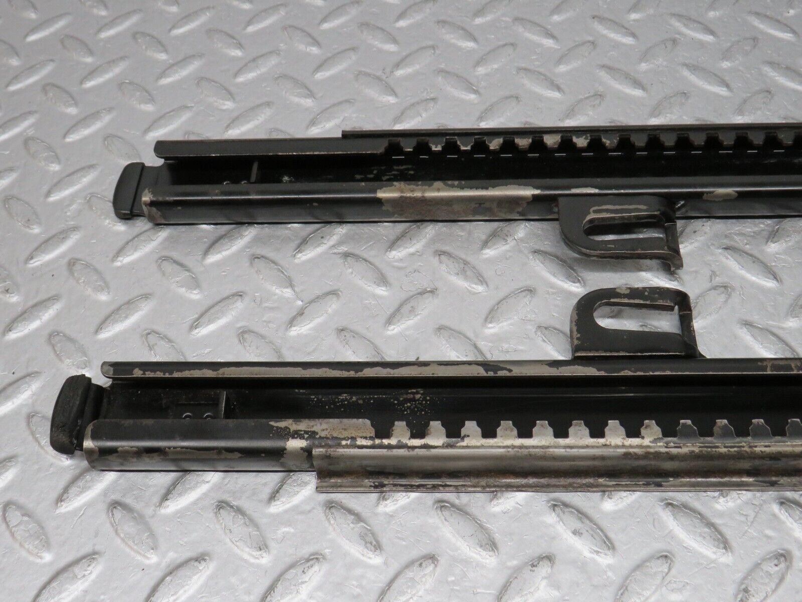 35627 Mercedes-Benz R107 280SL Front Seat Rail Pair 1079104127 1079104327