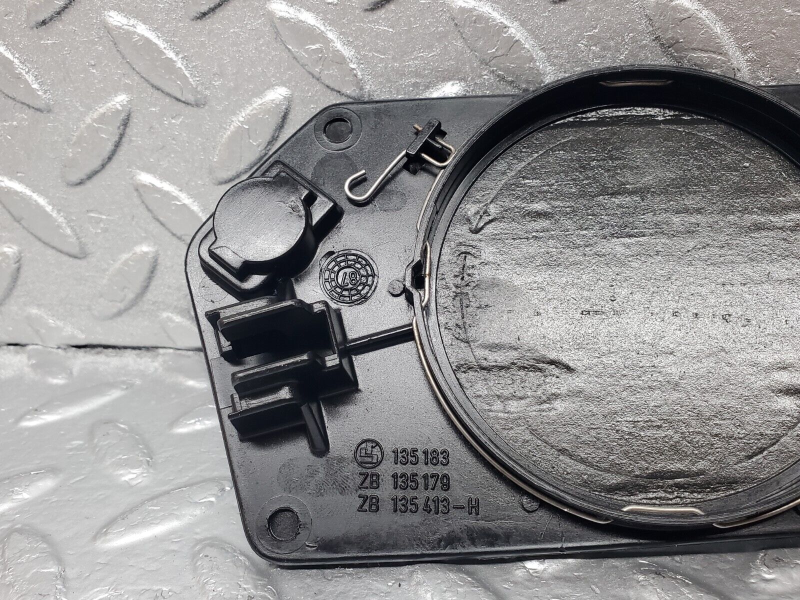 45746 Mercedes-Benz W126 420SE Wing Mirror Glass Left 1268110722