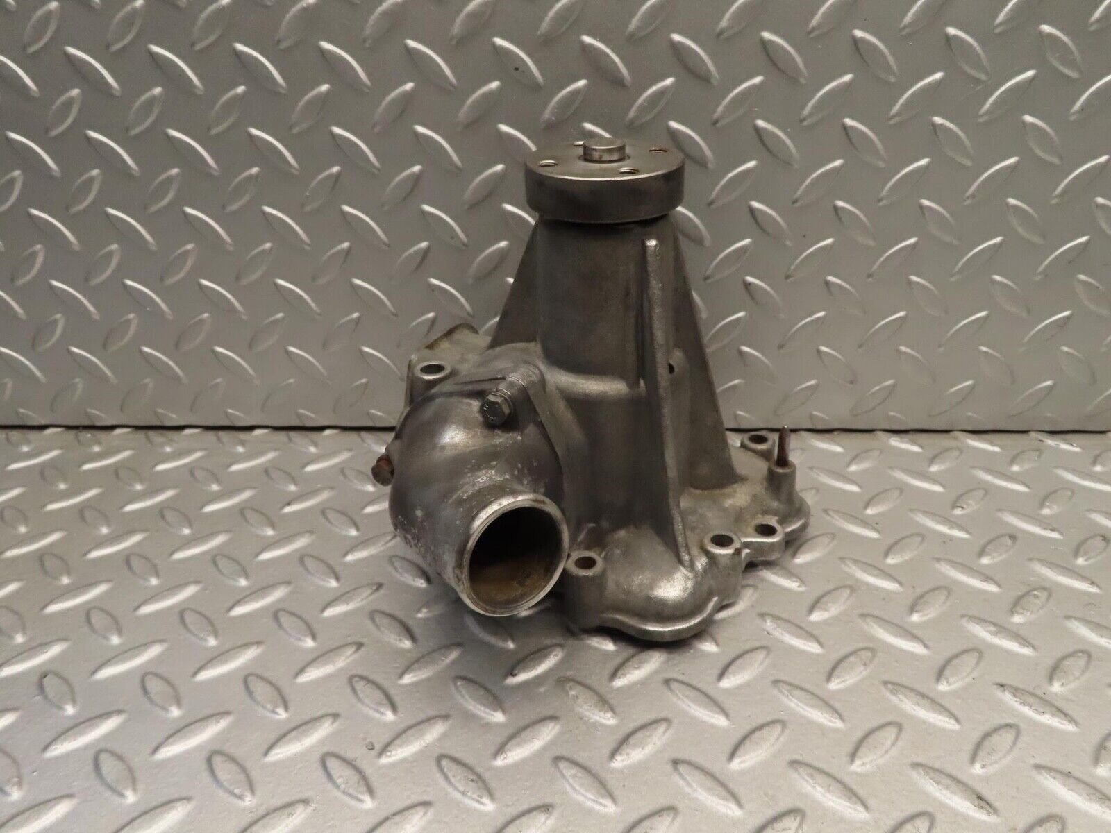 11797 Mercedes-Benz R107 450SL Water Pump With Thermostat Housing 1162030374