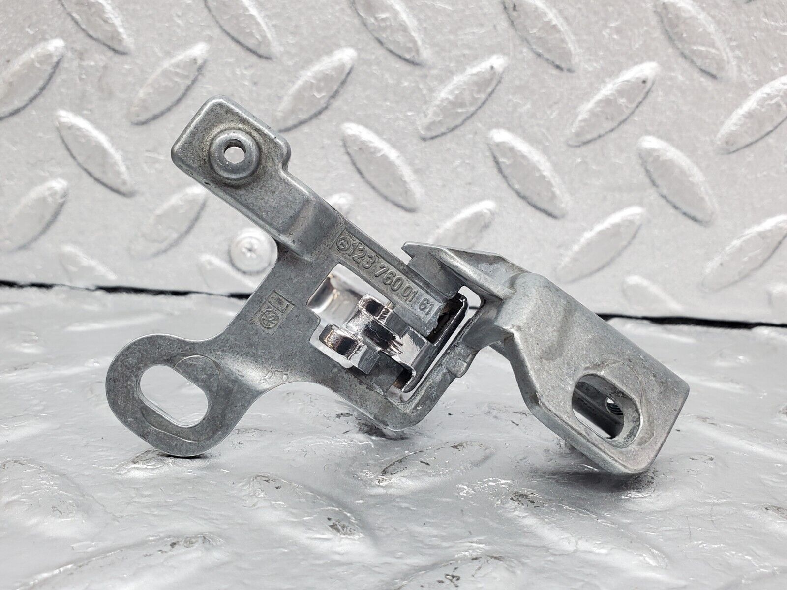 44383 Mercedes-Benz W123 280E Left Interior Door Handle 1237600161