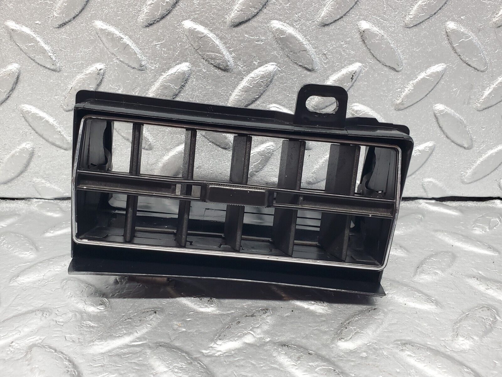 45964 Mercedes-Benz W126 420SE Dashboard Air Vent Right Side 1268310630