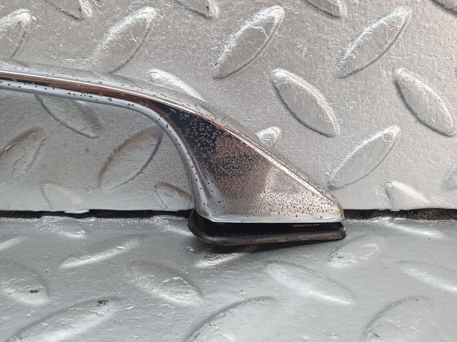 43161 Mercedes-Benz W108 280SE Rear Right Door Exterior Handle 1087661005 1087661202