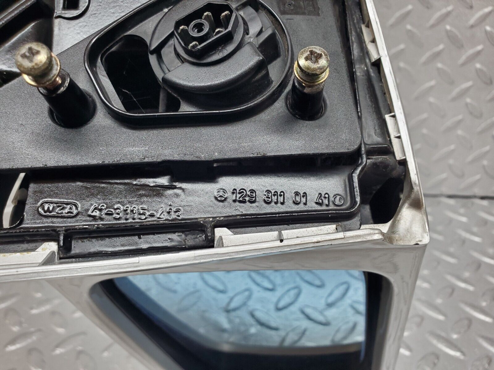 45045 Mercedes-Benz R129 300SL Coupe Electric Wing Mirror Left 1298110141 1298110114