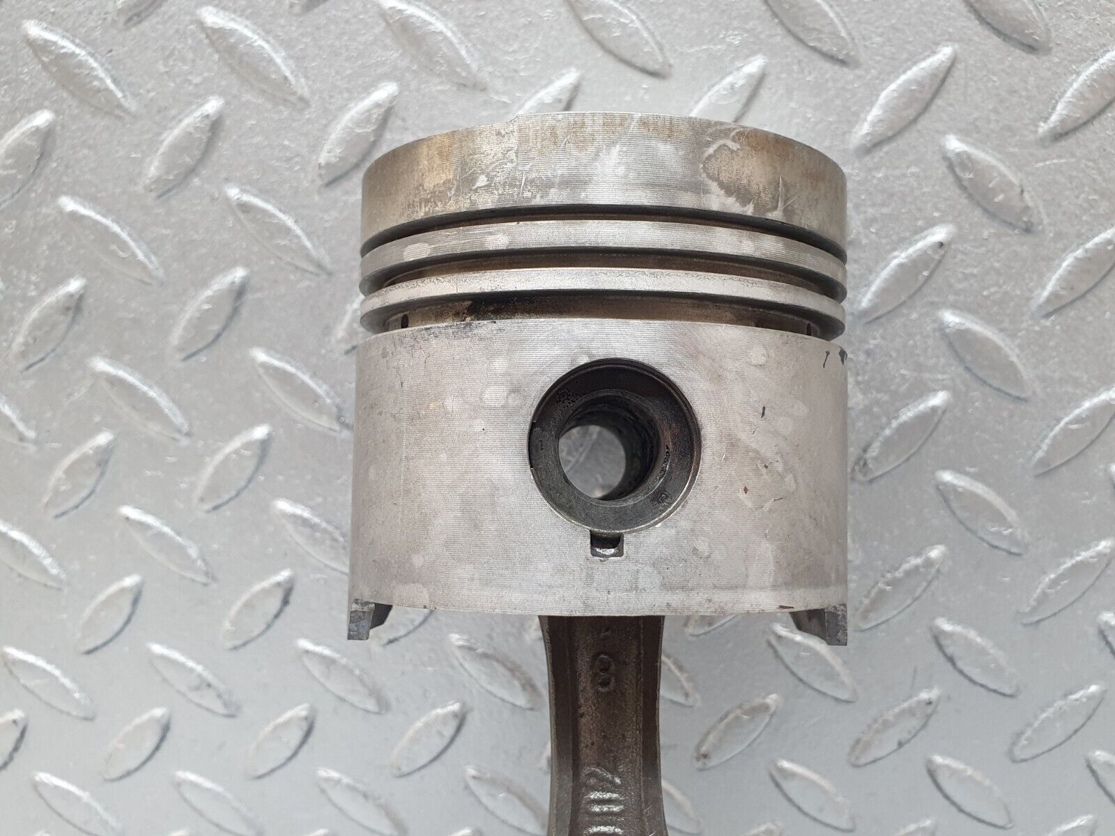 43871 Mercedes-Benz W108 280SE Piston With Connecting Rod 87.47 mm 13002