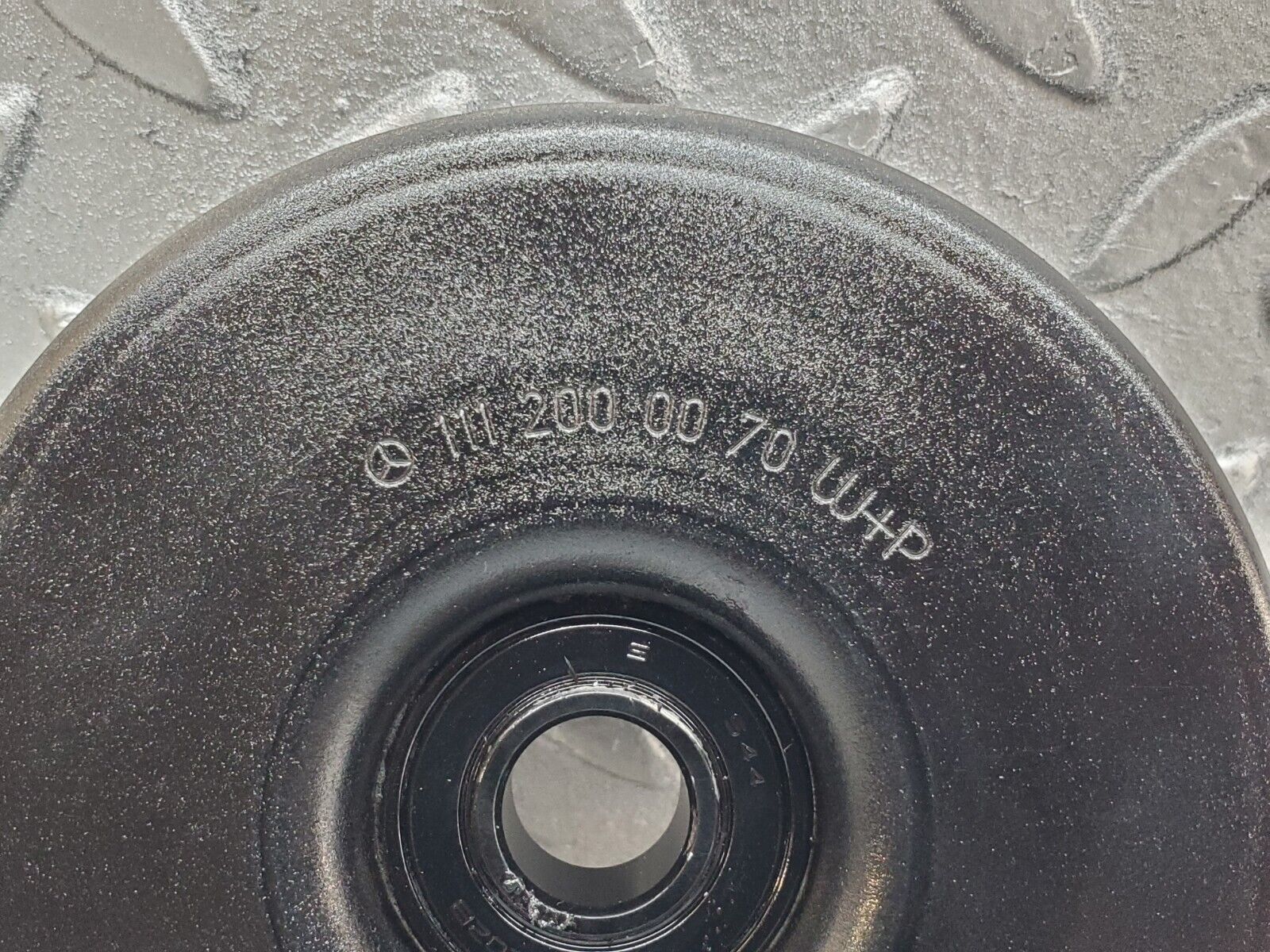 44765 Mercedes-Benz W124 220E Belt Tensioner Pulley 1112000070