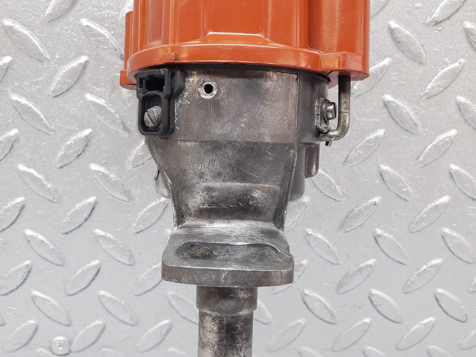 45431 Mercedes-Benz 280E M110.988 Ignition Distributor Bosch 0031580901 0237306045