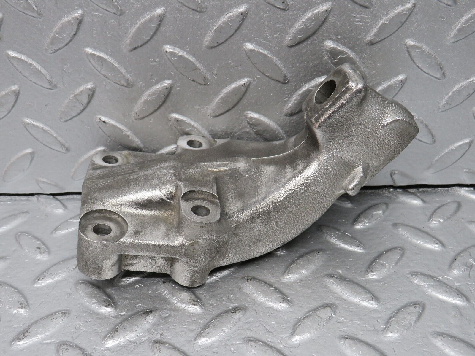 39877 Mercedes-Benz R107 350SL Engine Mount Bracket Left Side 1162234404