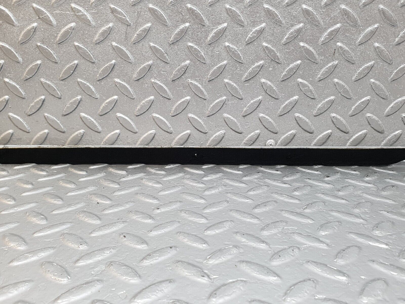 43185 Mercedes-Benz W108 280SE Dashboard Chrome Trim