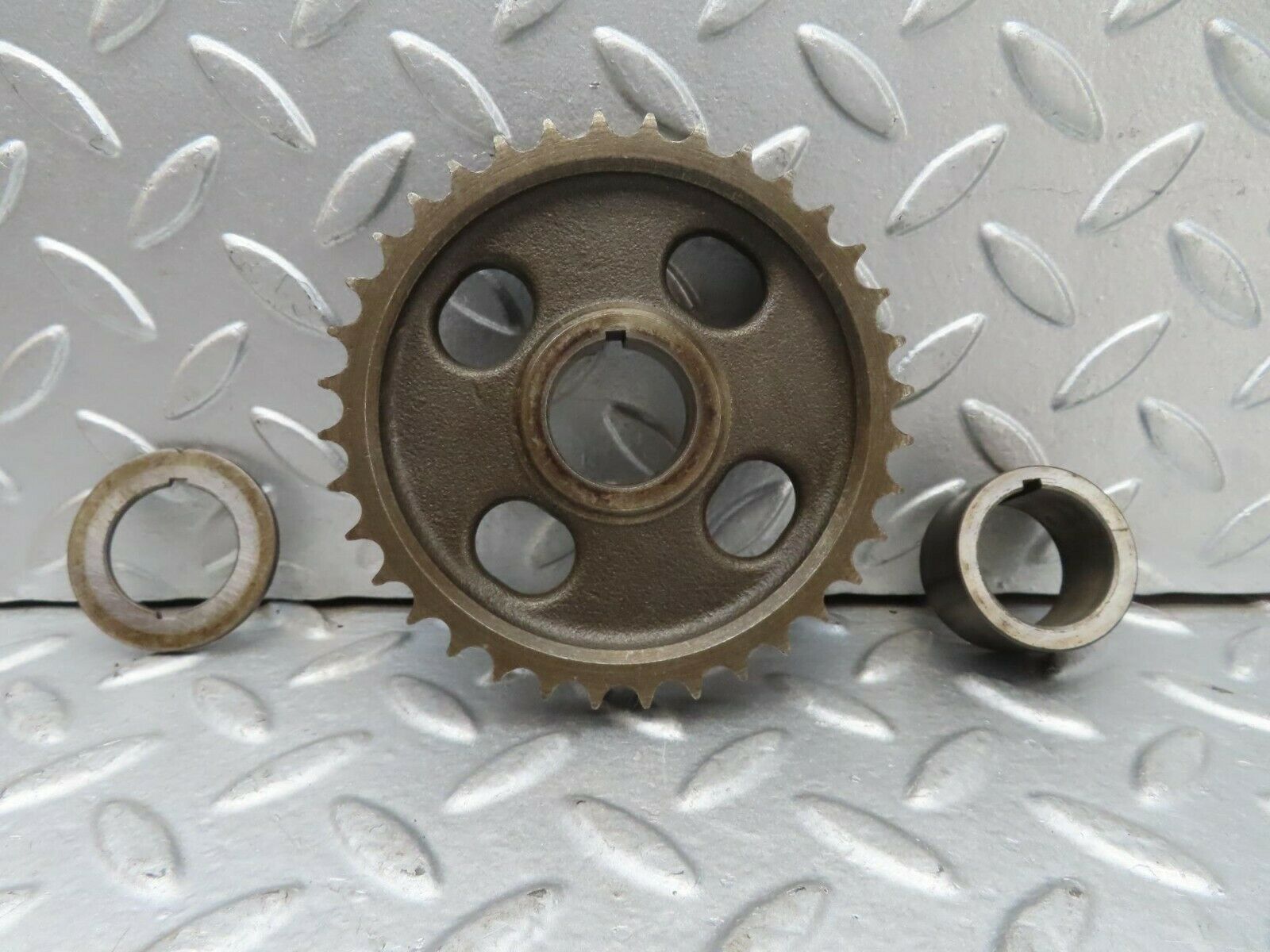 15668 Mercedes-Benz R107 450SL Camshaft Timing Gear 1160520601