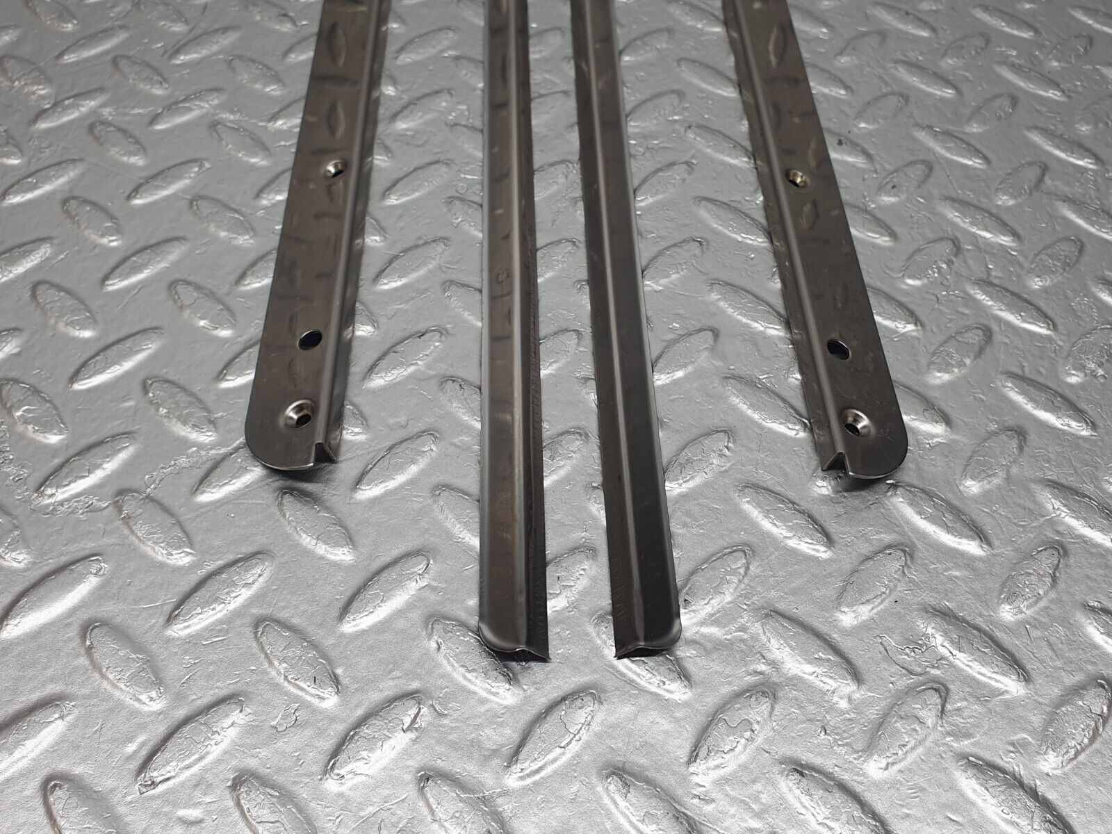 43944 Mercedes-Benz C123 230CE Coupe Sunroof Chrome Trim Set