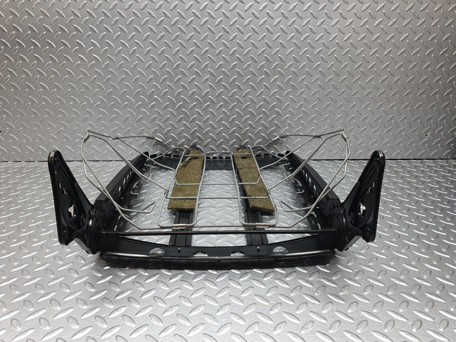 42741 Mercedes-Benz W201 190 2.0L Front Right Seat Backrest