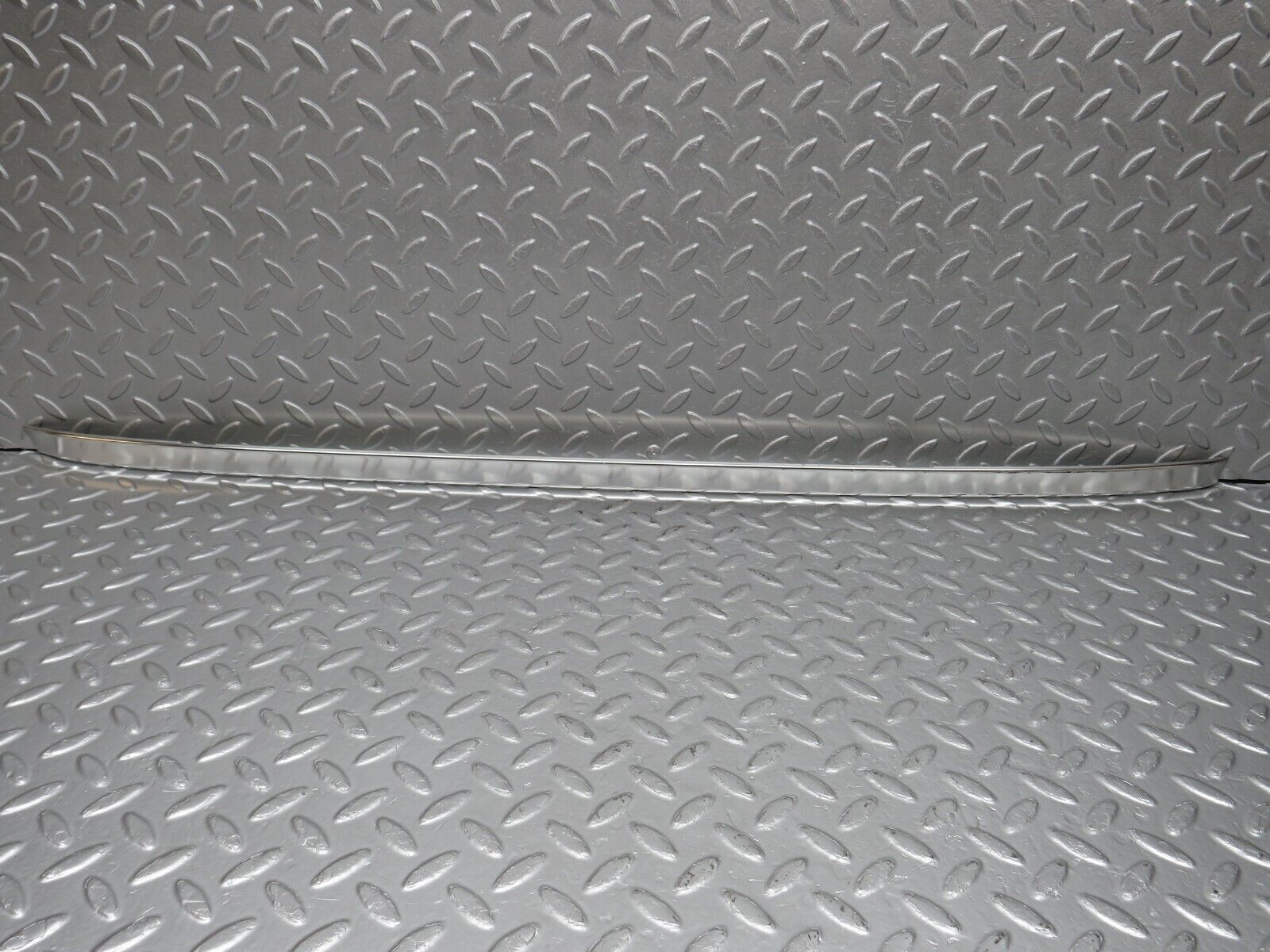 40203 Mercedes-Benz R107 Hardtop Roof Chrome Right Side