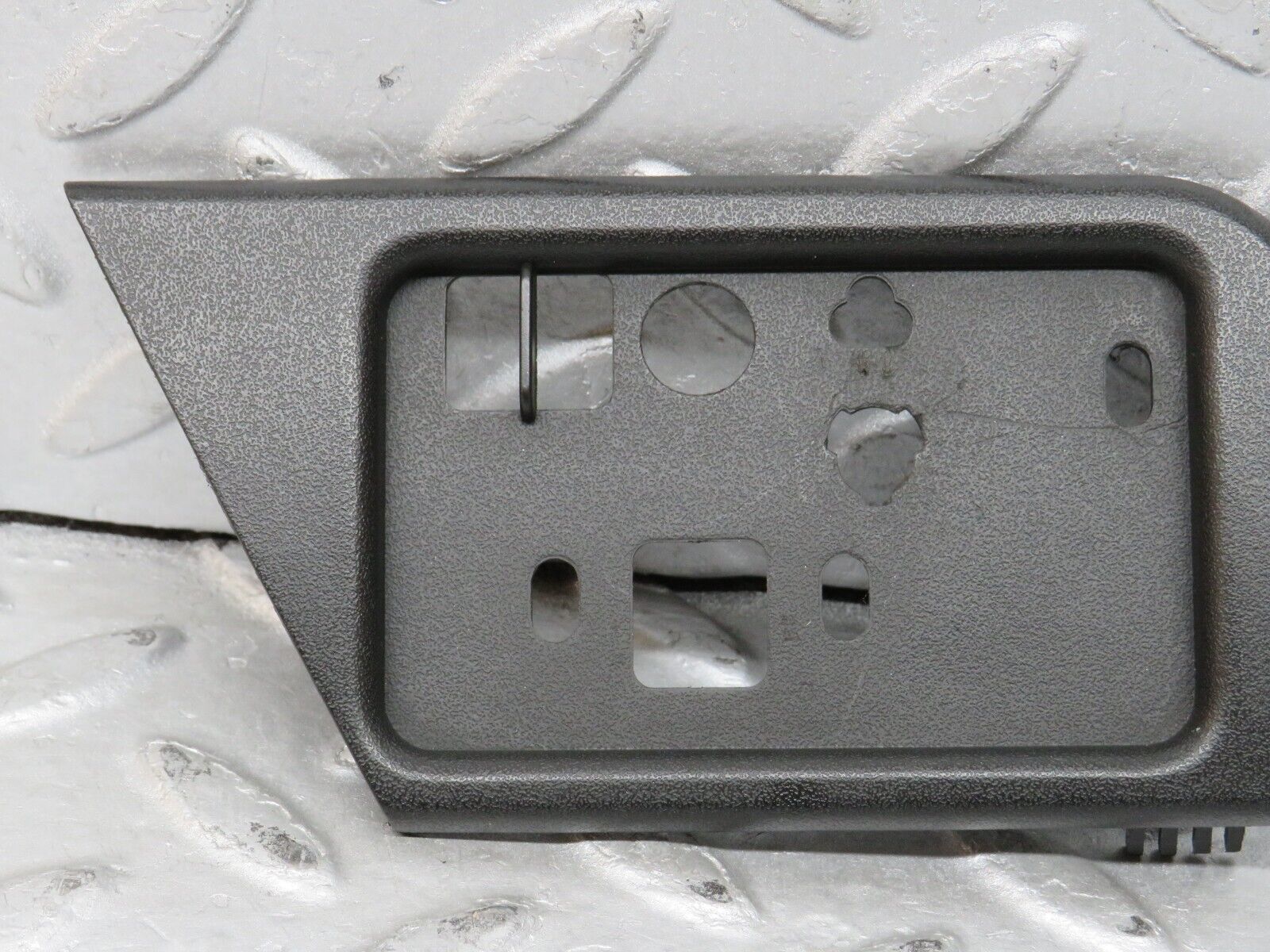 37765 Mercedes-Benz A124 320E Cabriolet Front Right Seat Electric Adjustment Trim